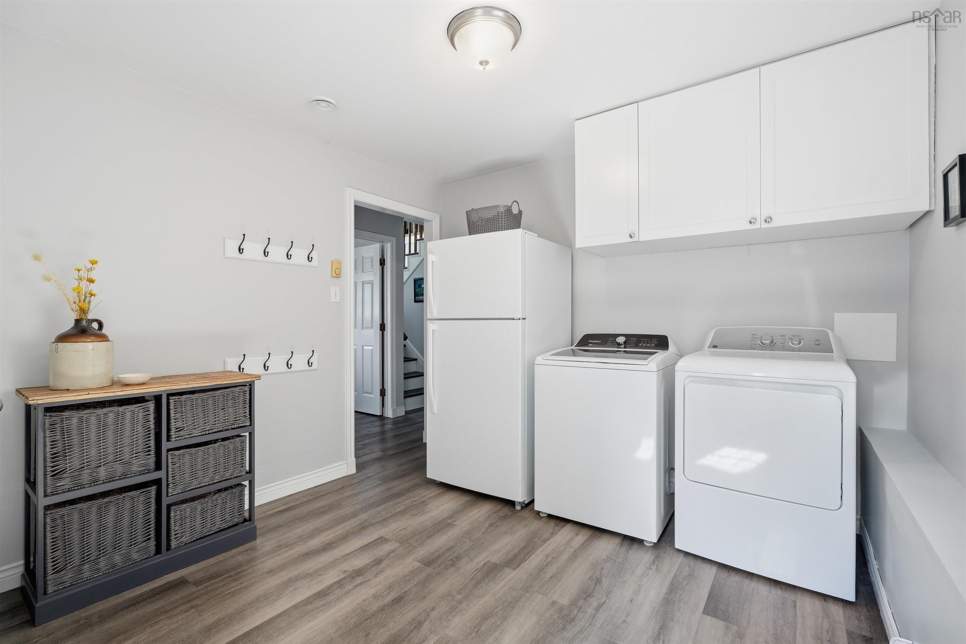 $499,900.00: 360 Highland Avenue, Windsor