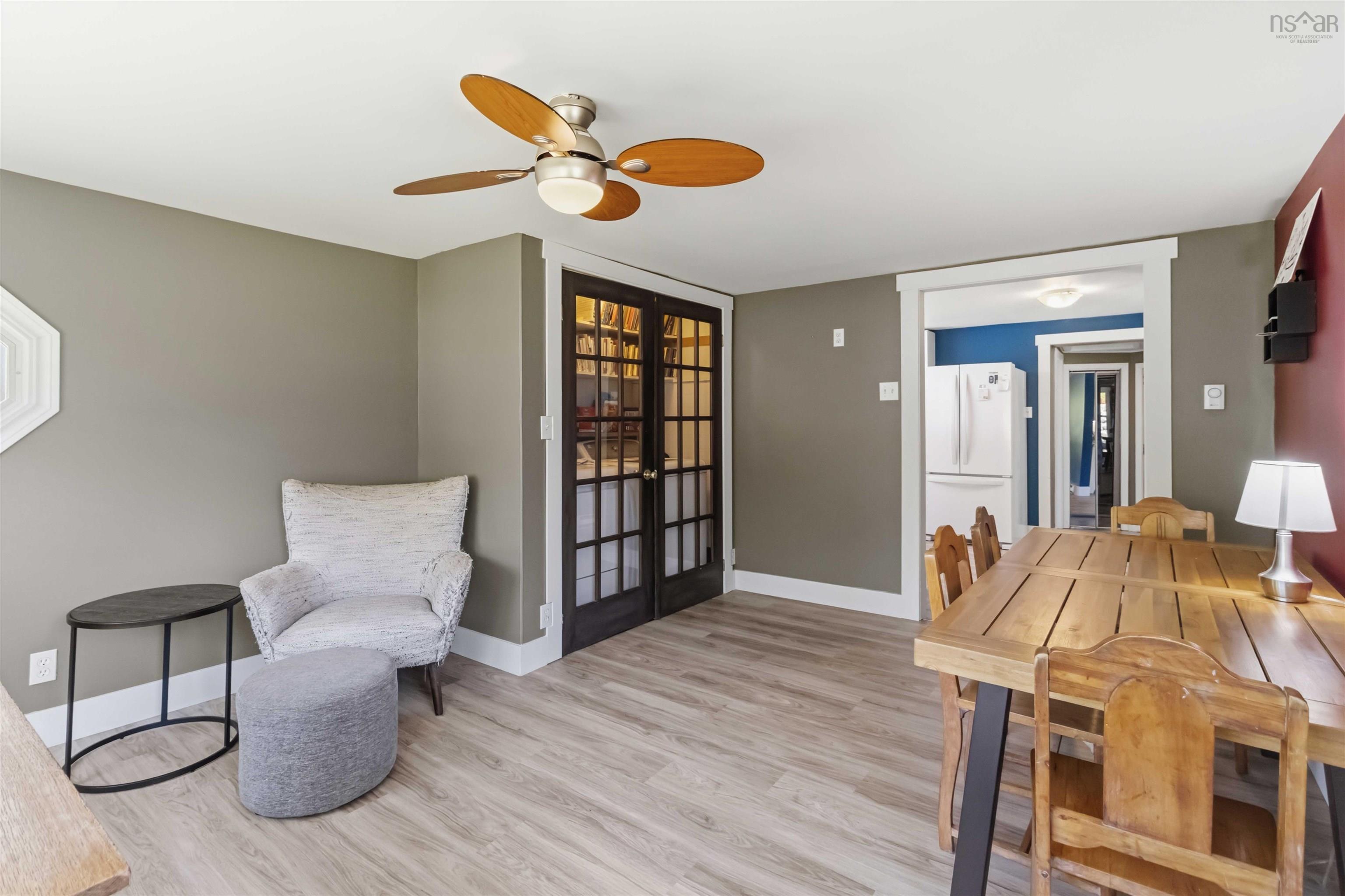 $399,900.00: 319 Brookside Road, Brookside