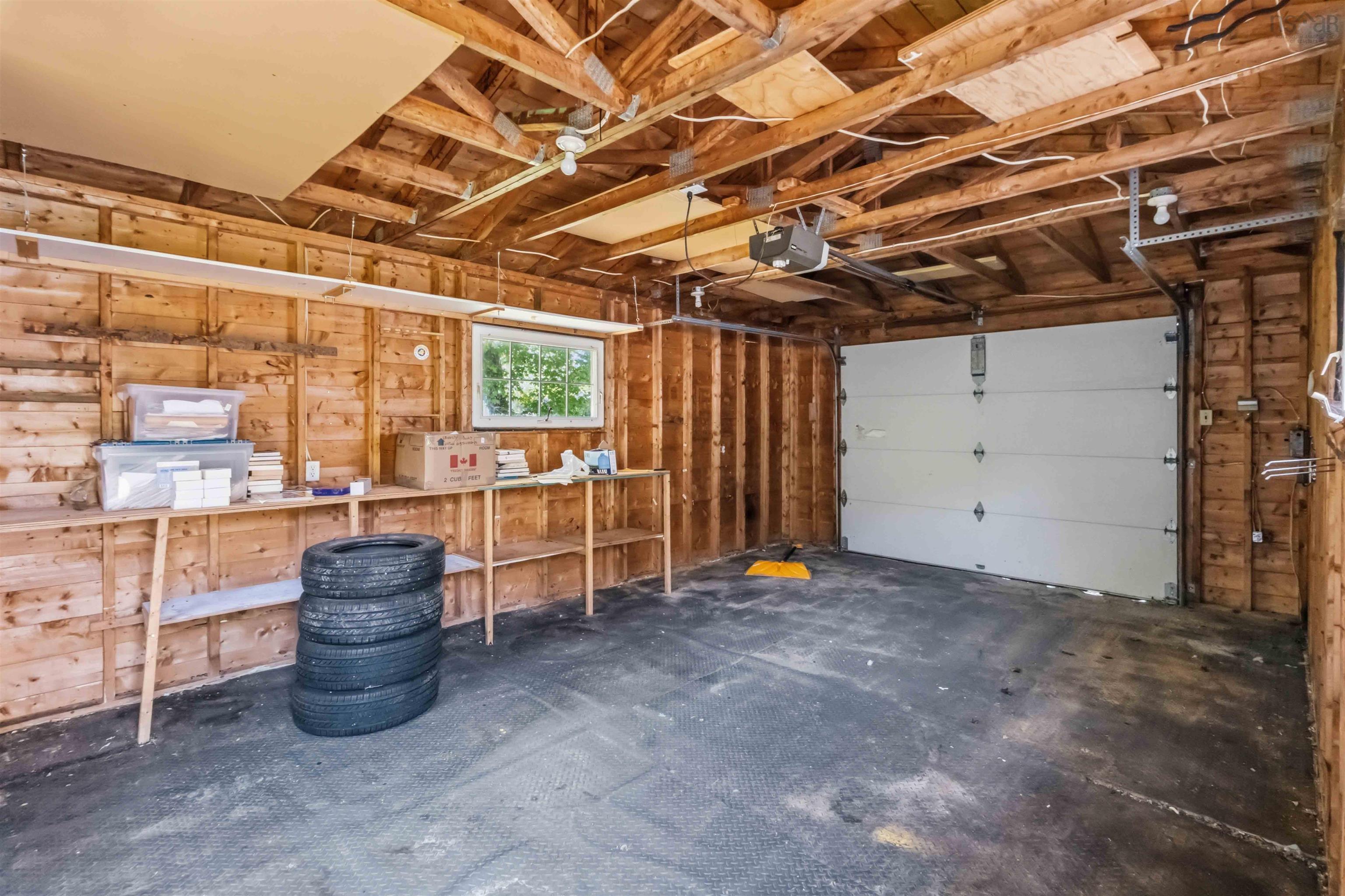$399,900.00: 319 Brookside Road, Brookside