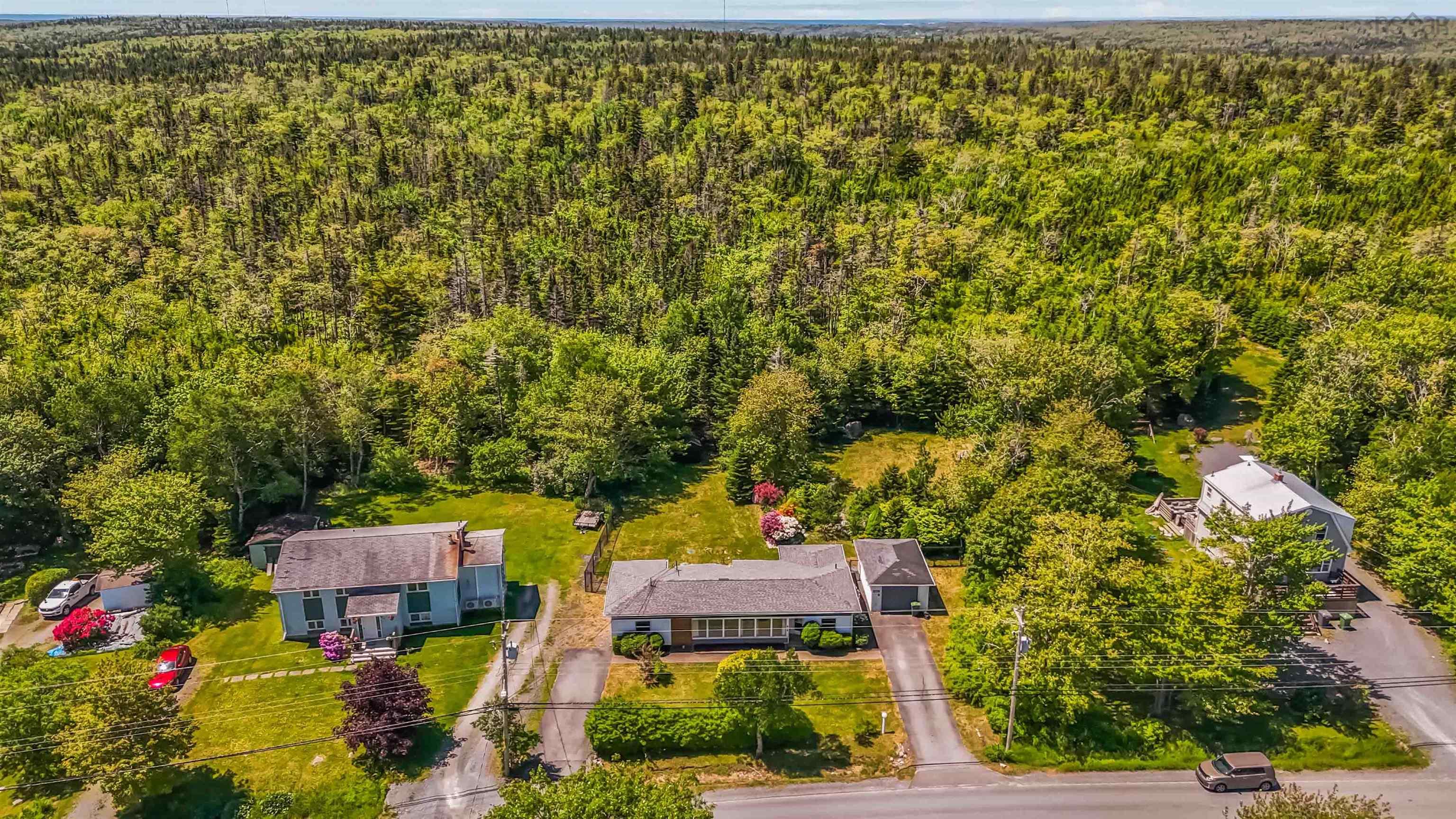 $399,900.00: 319 Brookside Road, Brookside