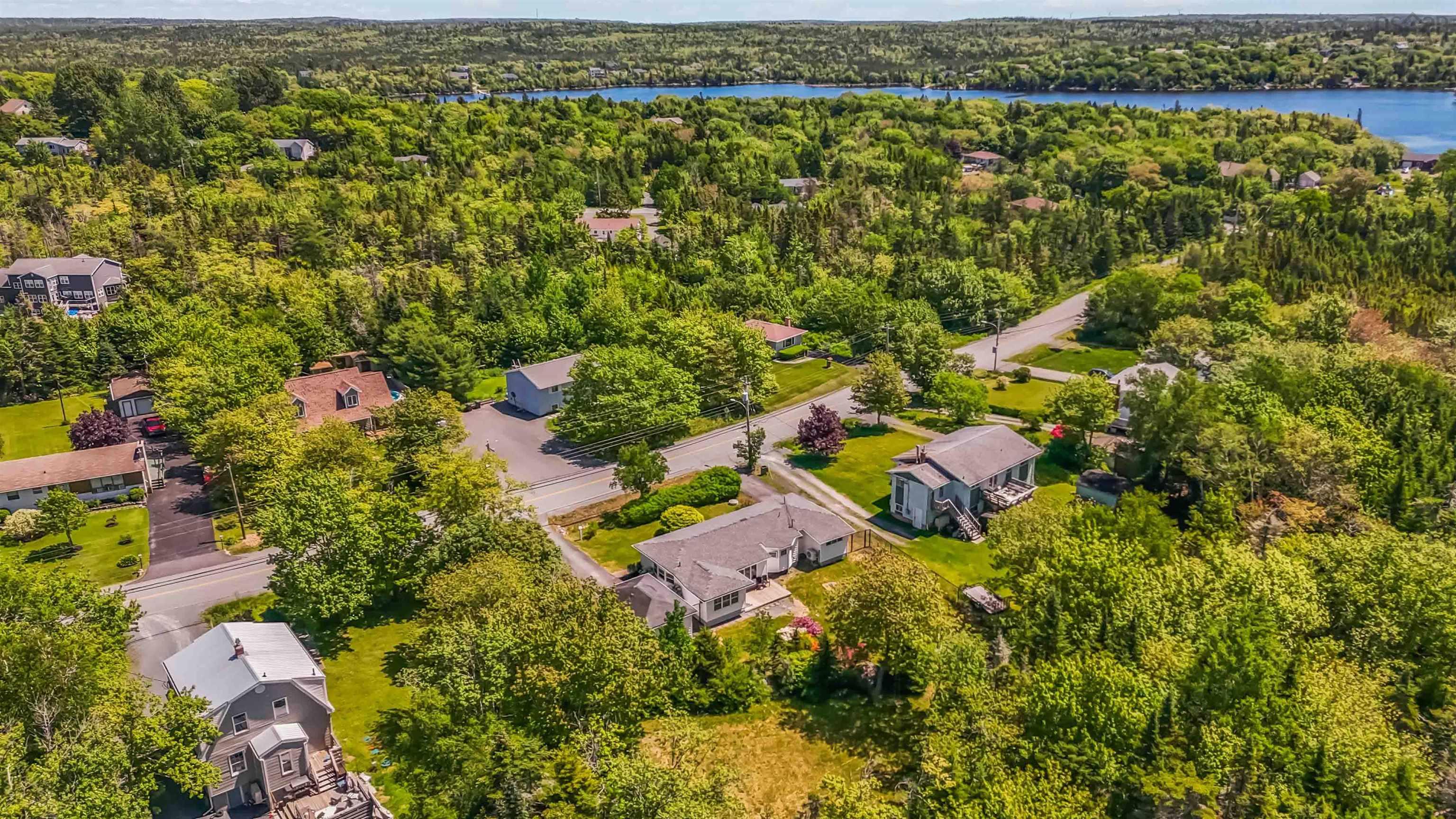 $399,900.00: 319 Brookside Road, Brookside
