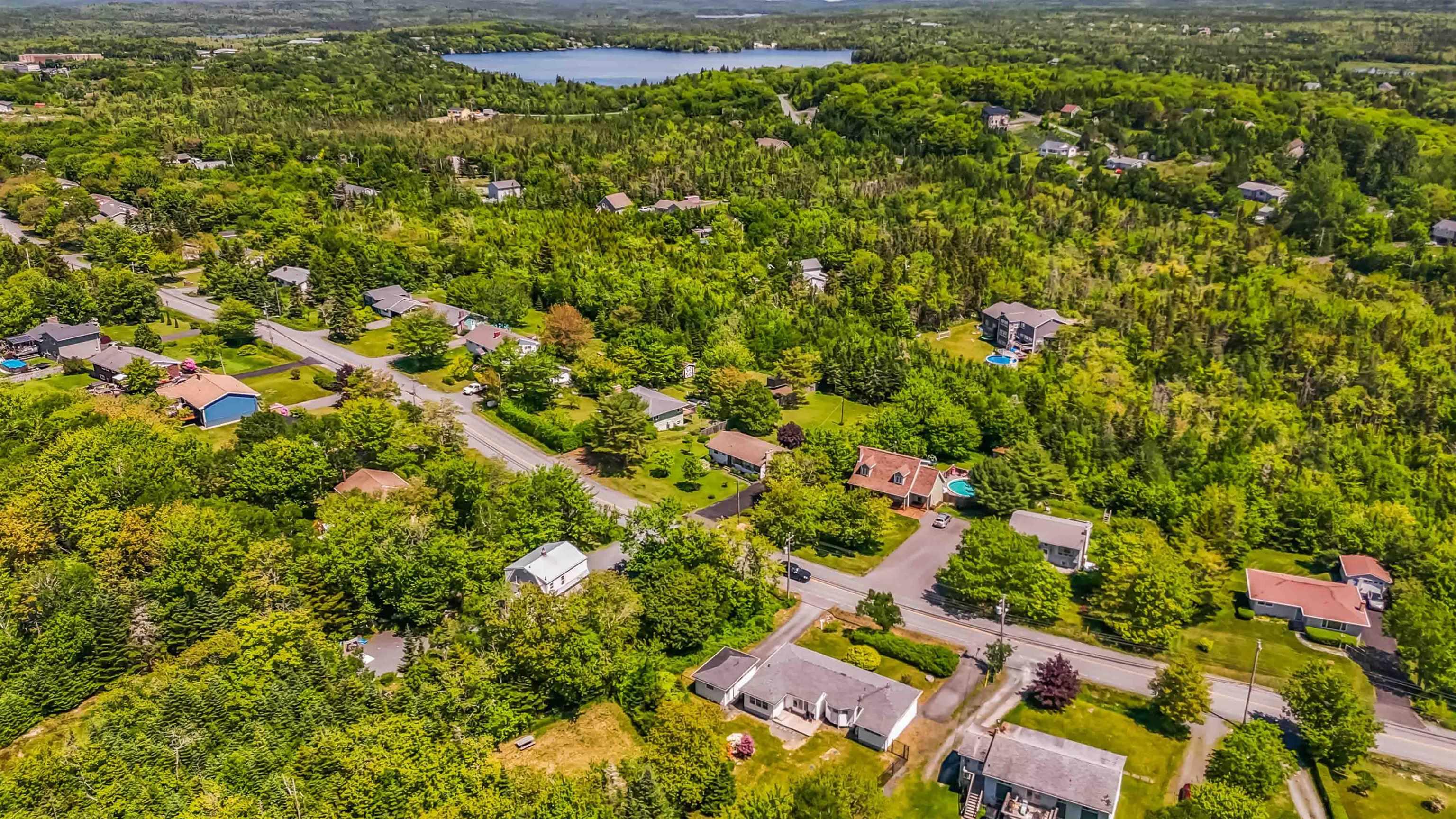 $399,900.00: 319 Brookside Road, Brookside