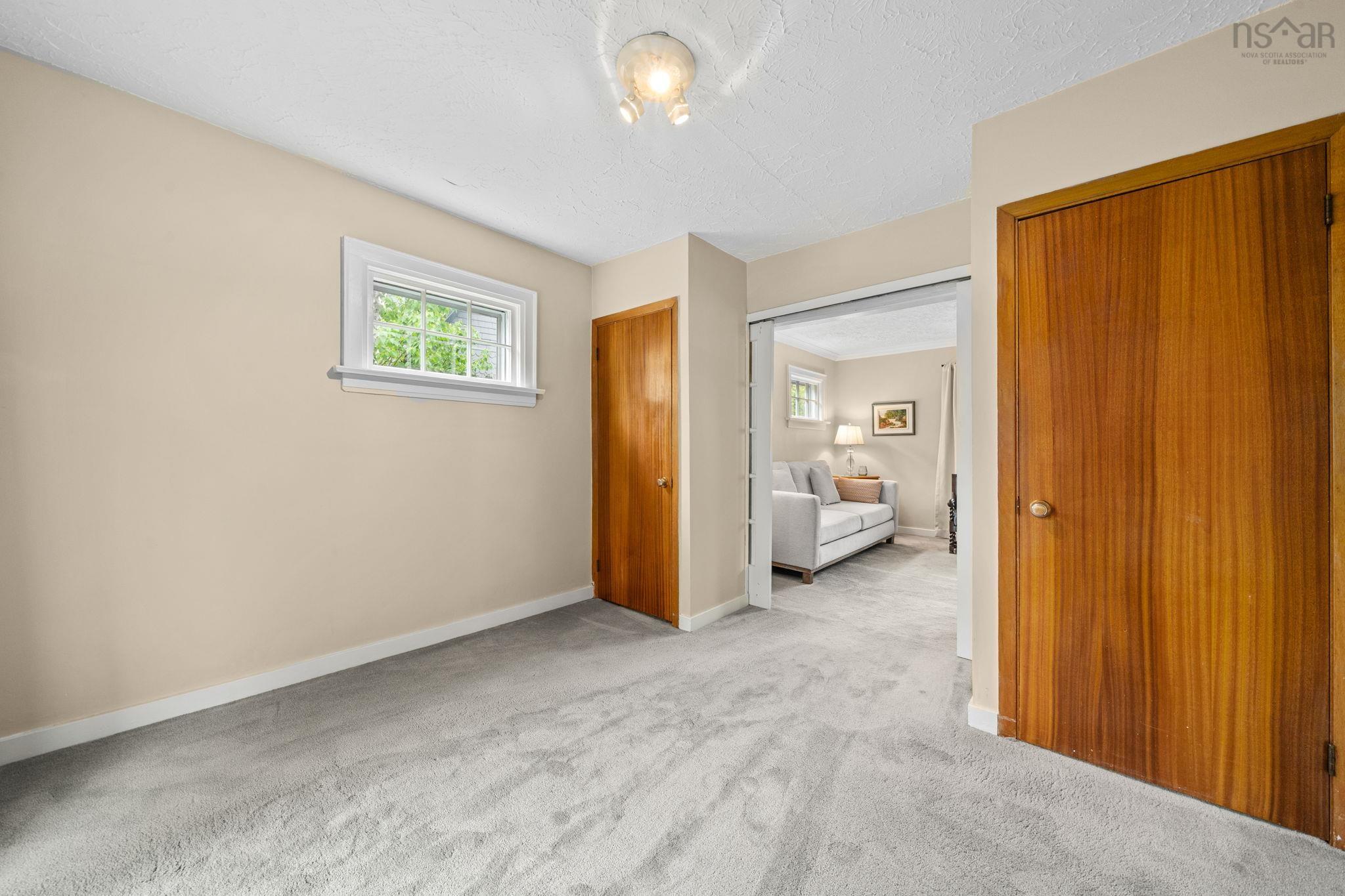 $639,900.00: 15 Idlewylde Road, Halifax