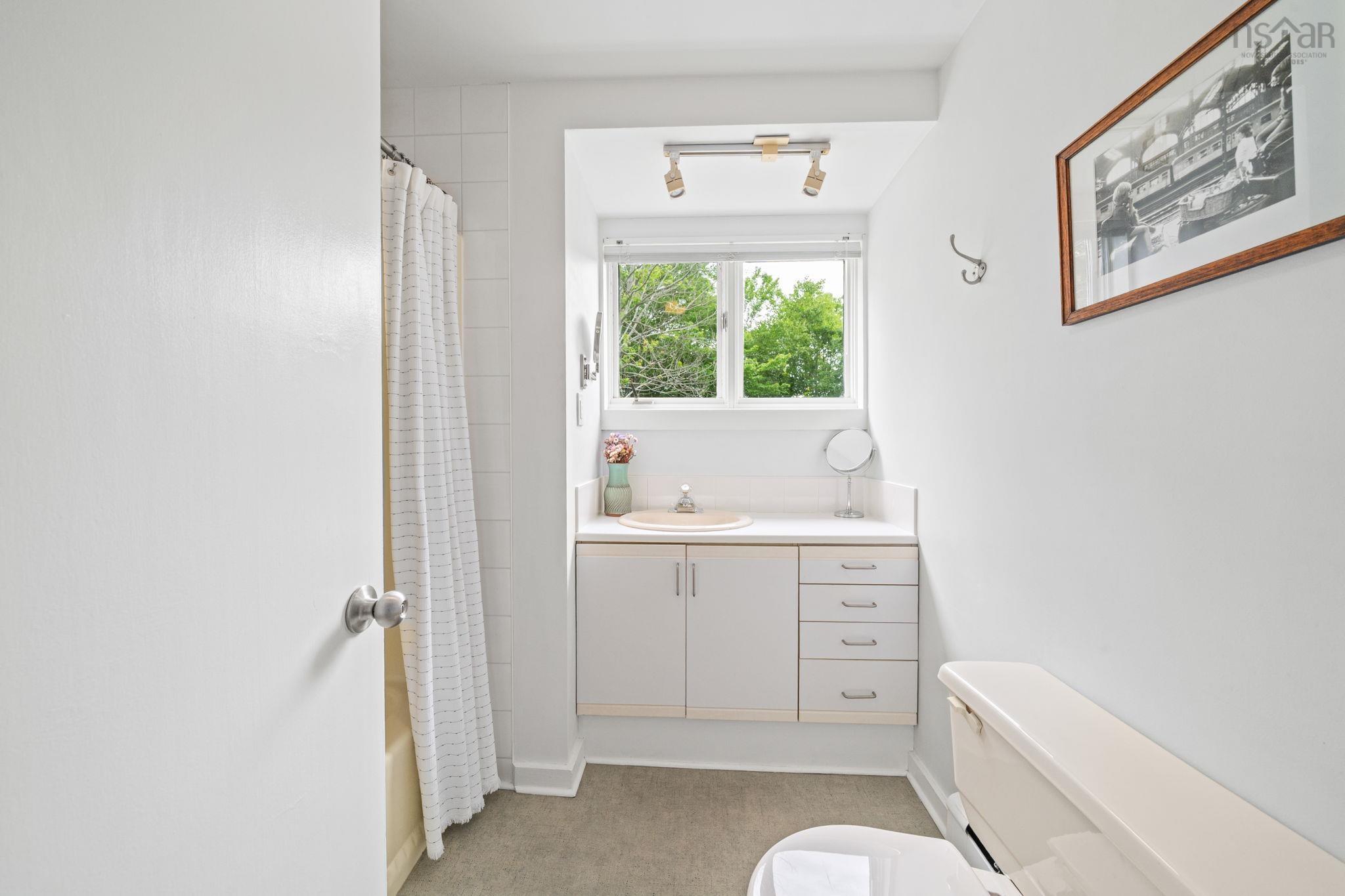$639,900.00: 15 Idlewylde Road, Halifax