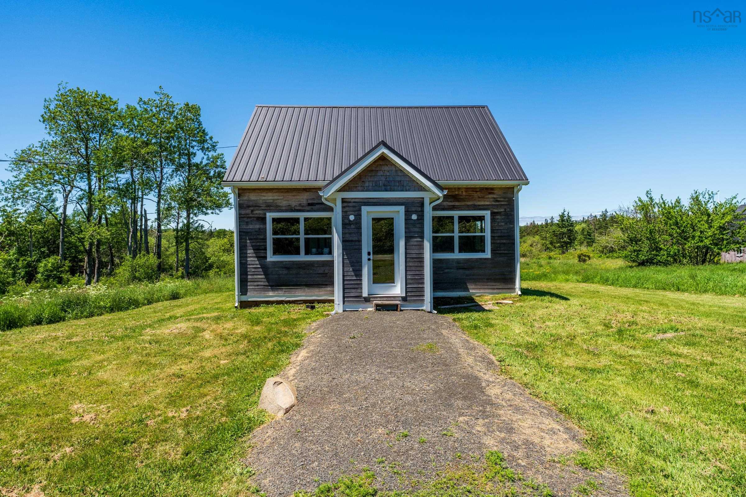 $289,000.00: 9323 Highway 217, Waterford