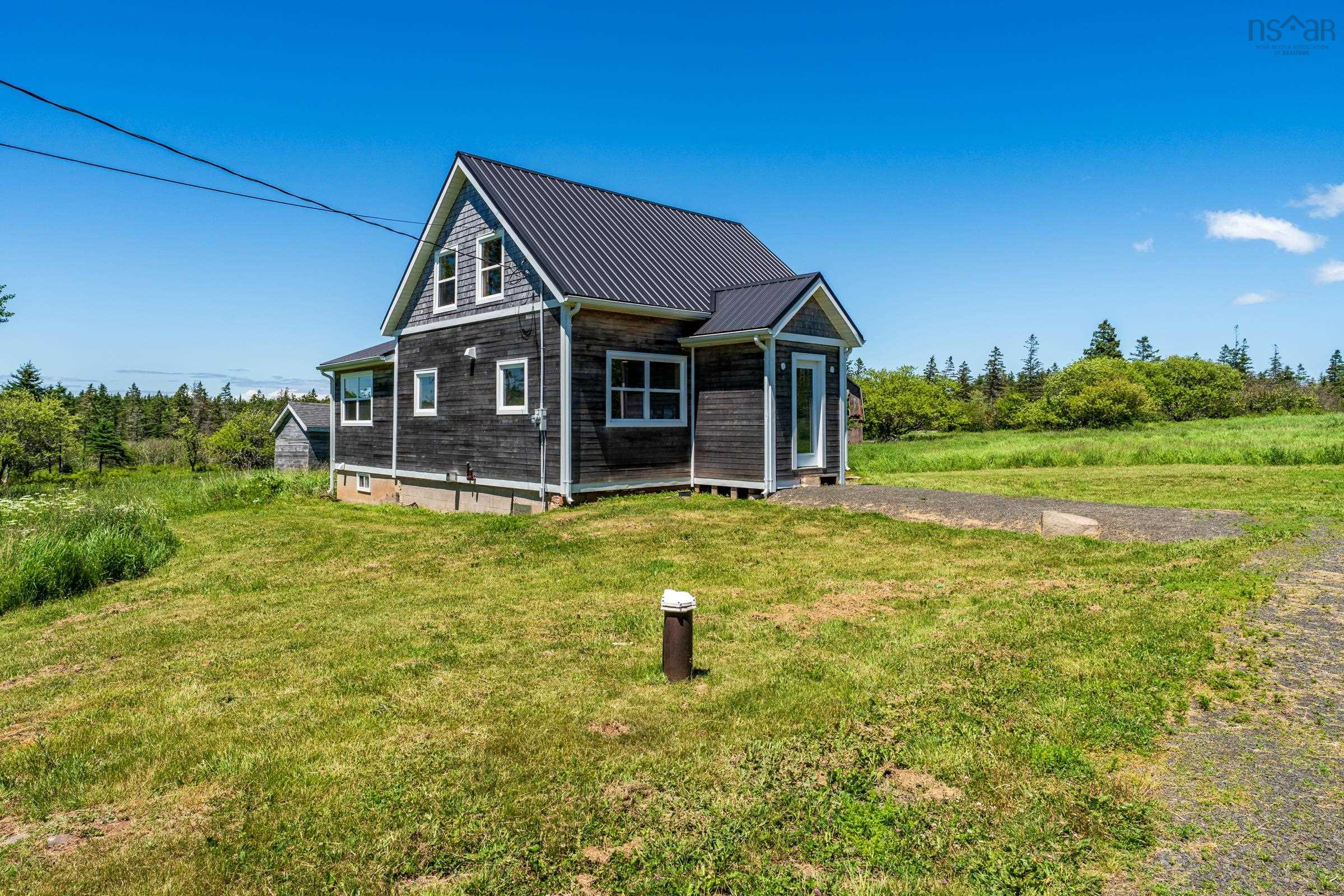 $289,000.00: 9323 Highway 217, Waterford
