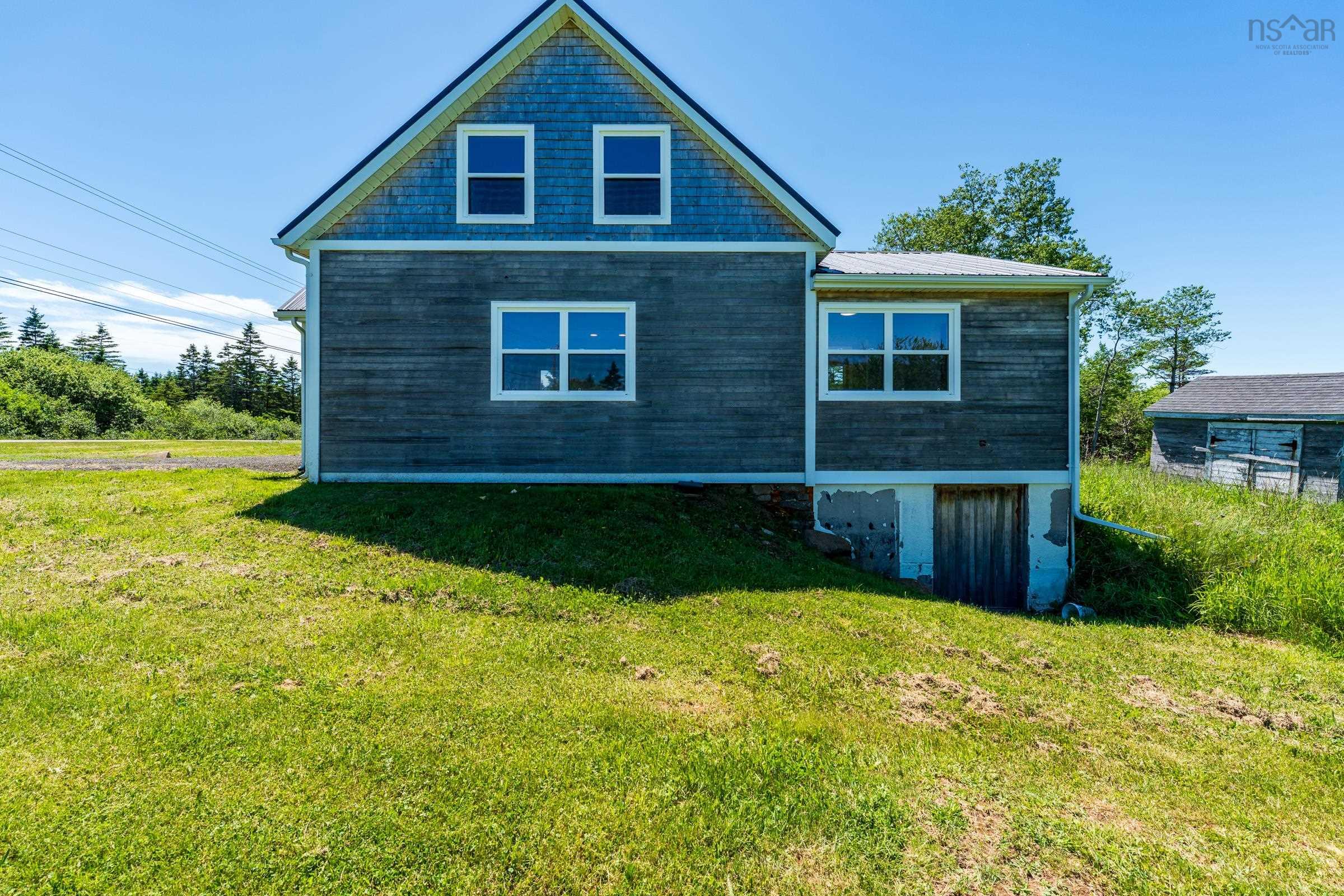 $289,000.00: 9323 Highway 217, Waterford