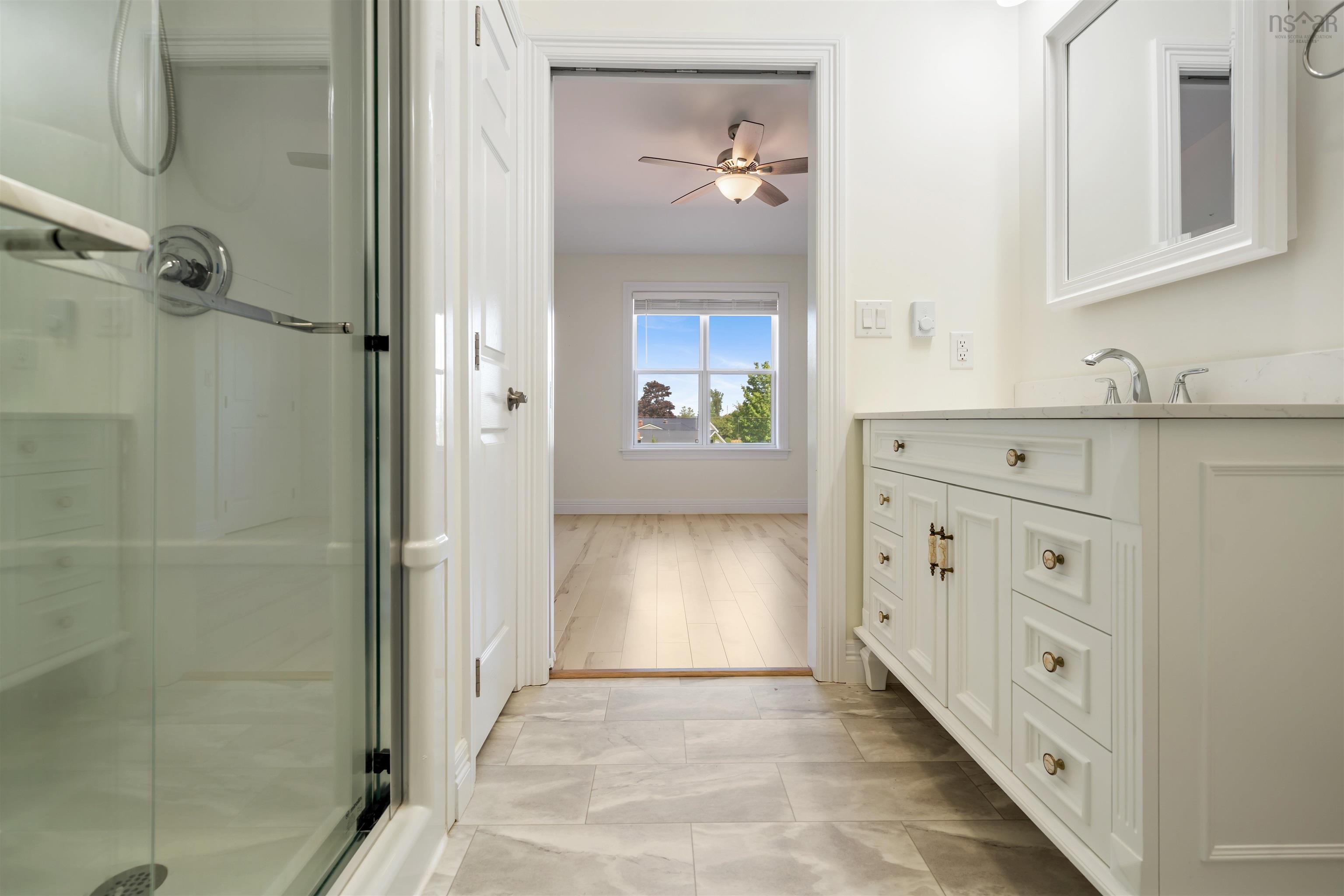 $359,900.00: 12 SUMMER HILL Place, Upper Onslow