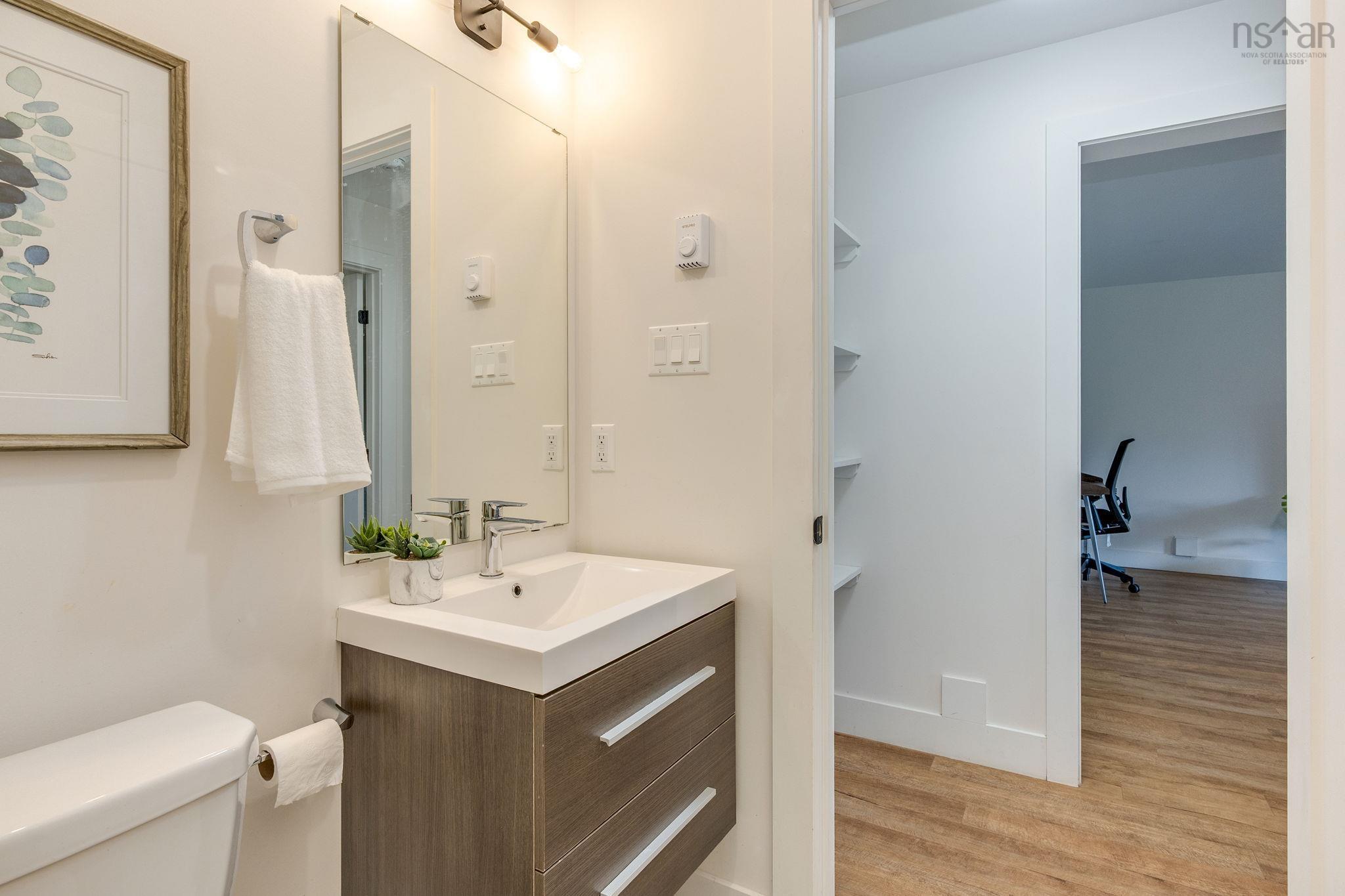 $839,900.00: 58 Mica Crescent, Halifax