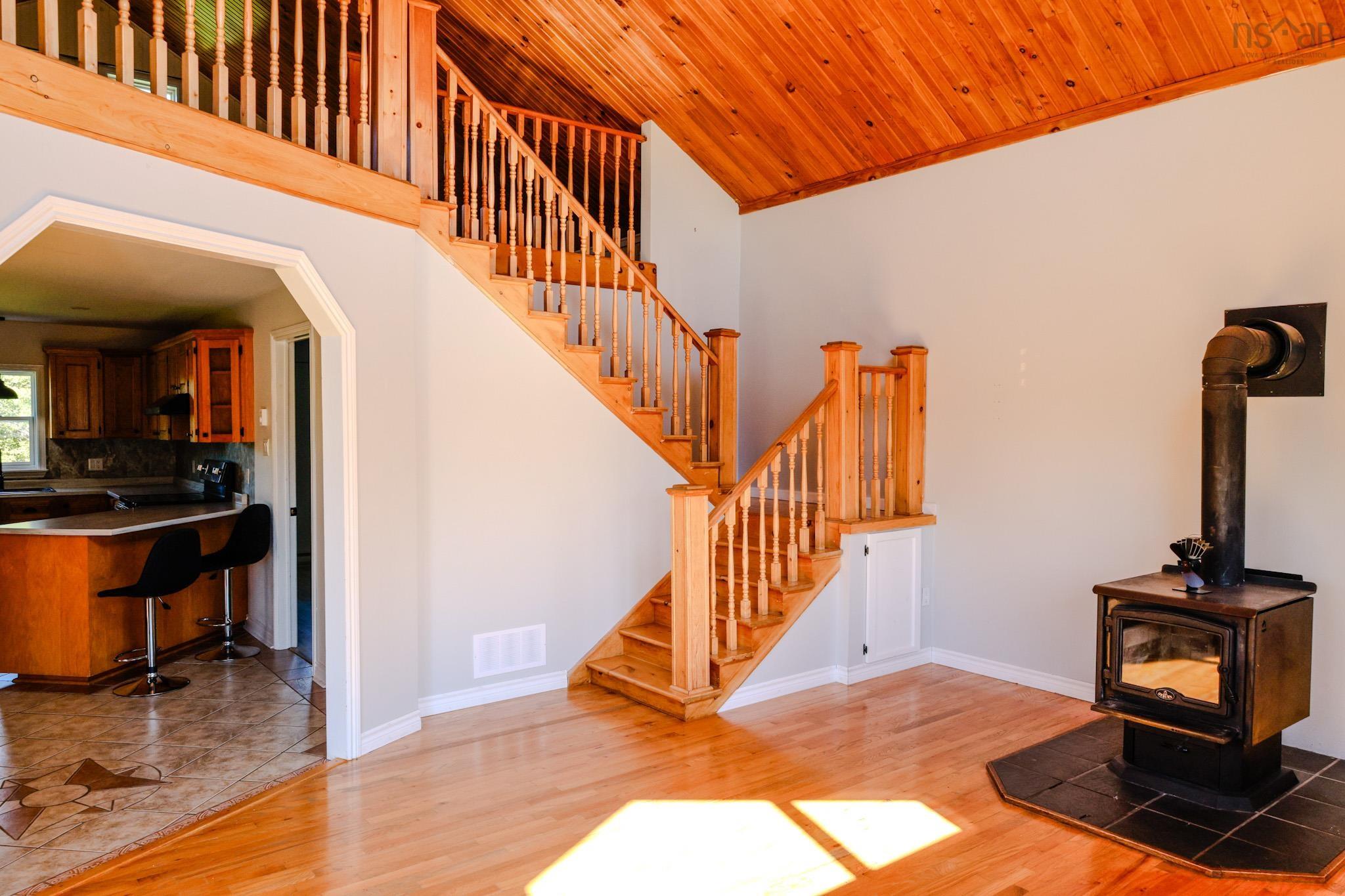 $310,000.00: 12 Clam Point Road, Clam Point