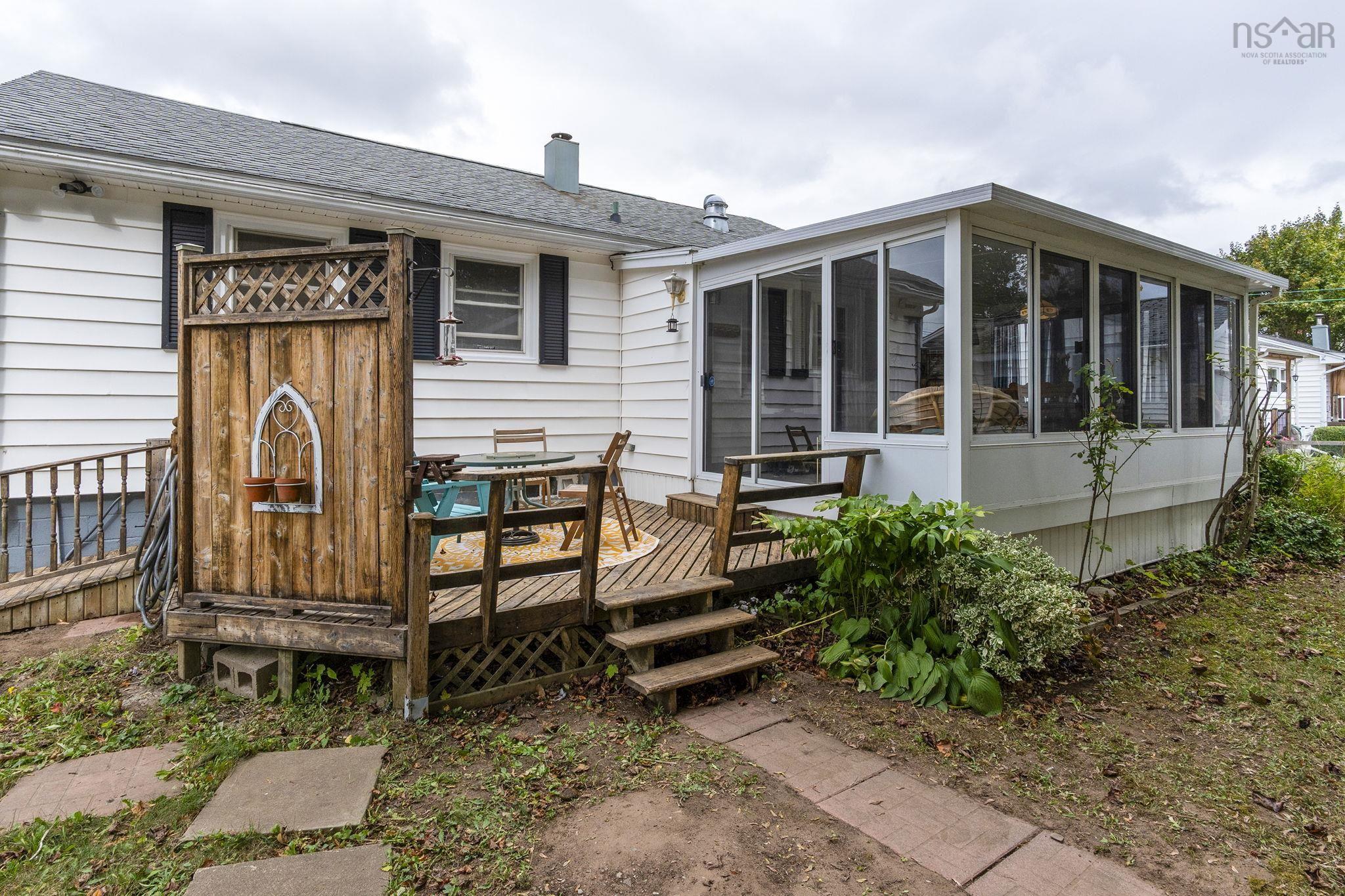 $375,000.00: 34 Wade Street, Kentville