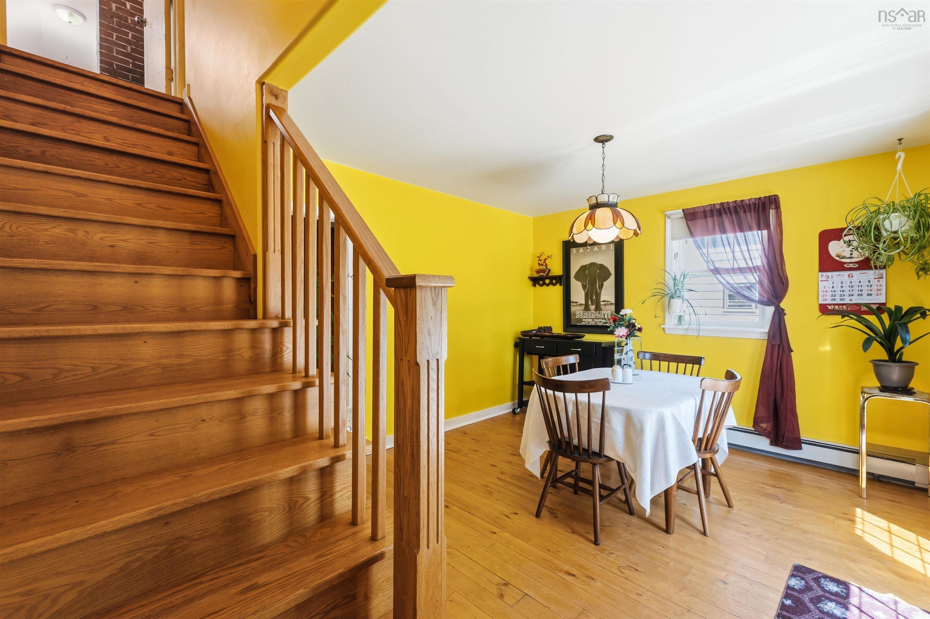 $375,000.00: 26 Spring Garden Rd Middleton, NS, Middleton