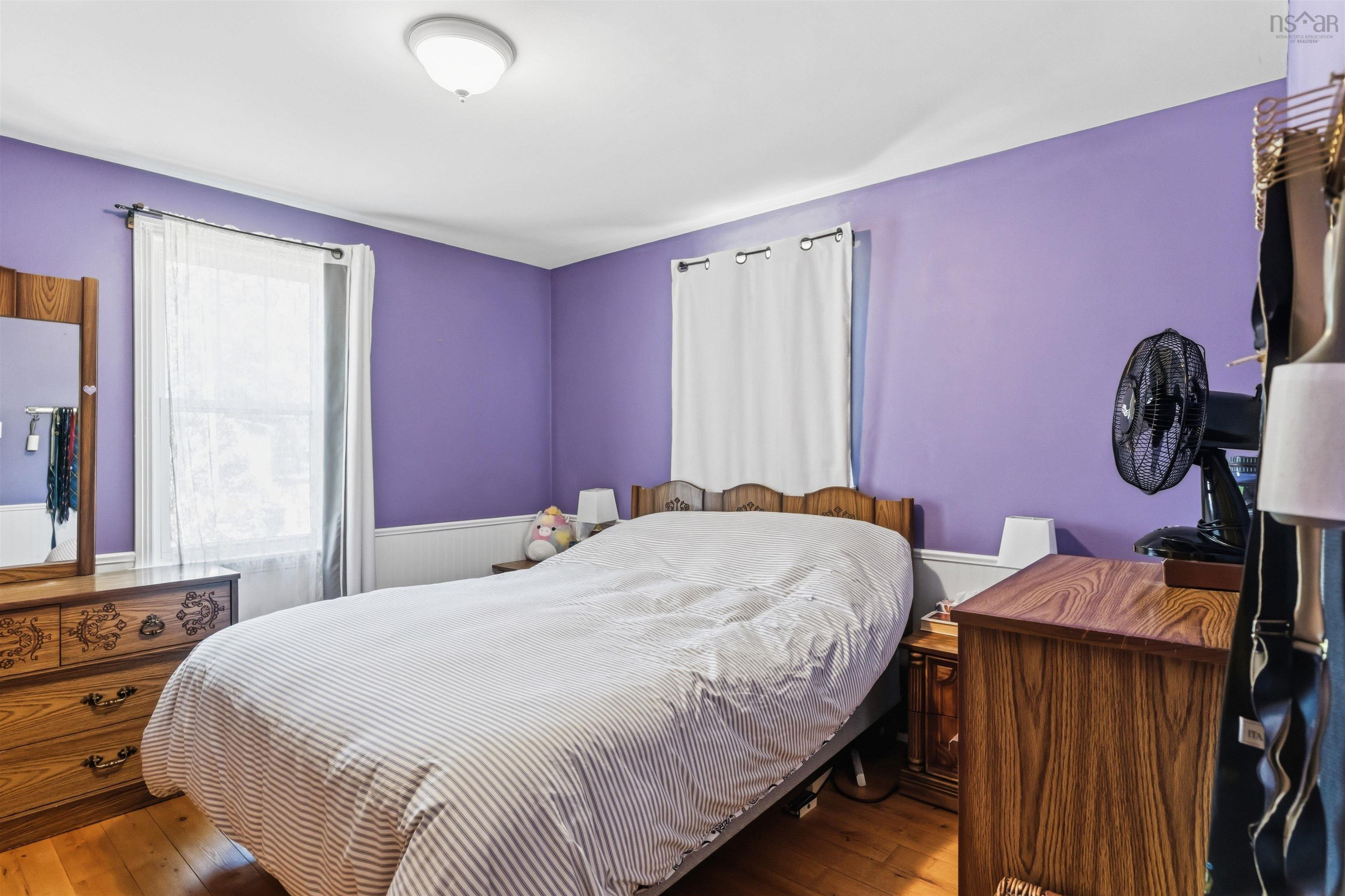 $375,000.00: 26 Spring Garden Rd Middleton, NS, Middleton