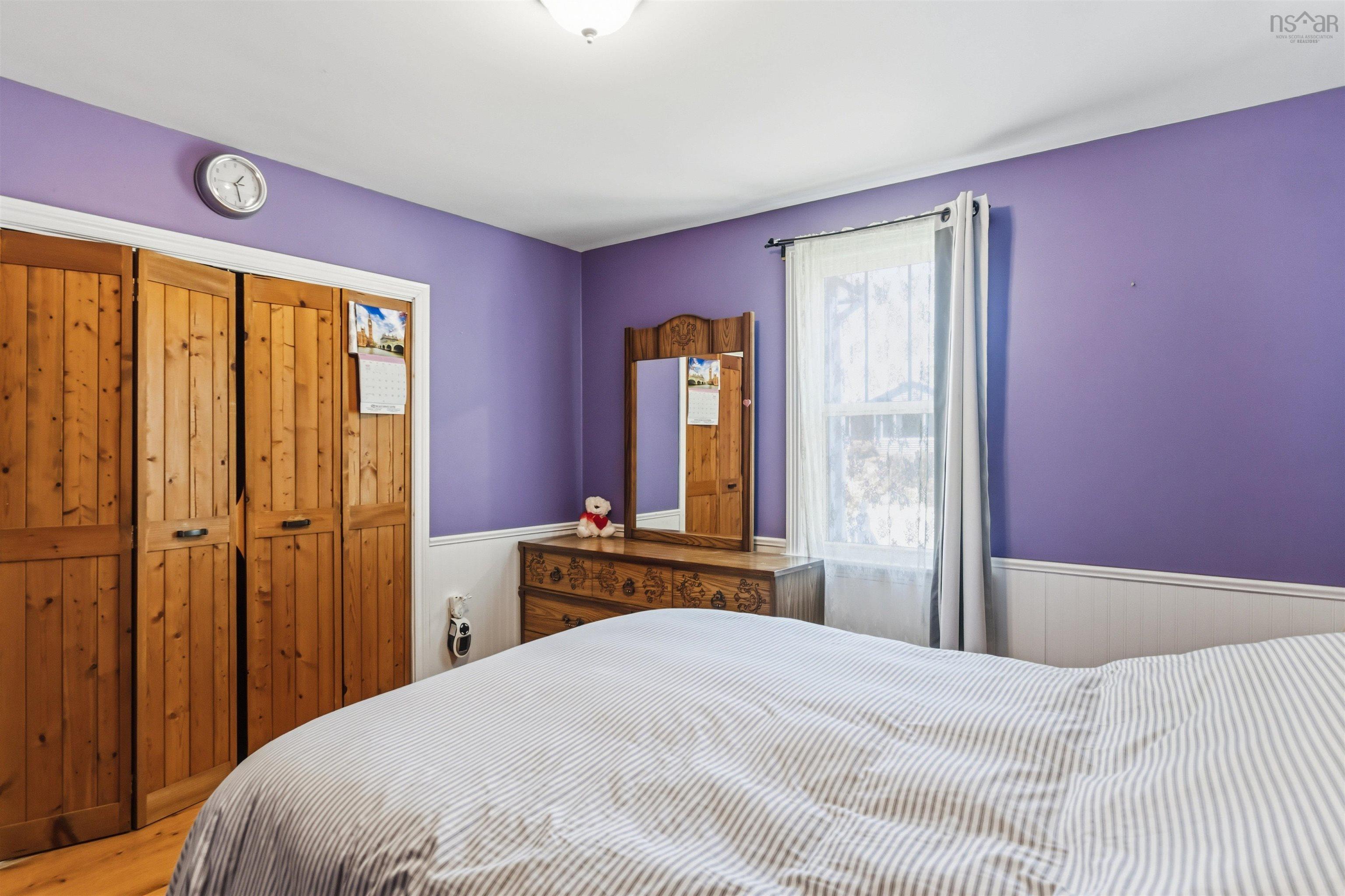 $375,000.00: 26 Spring Garden Rd Middleton, NS, Middleton