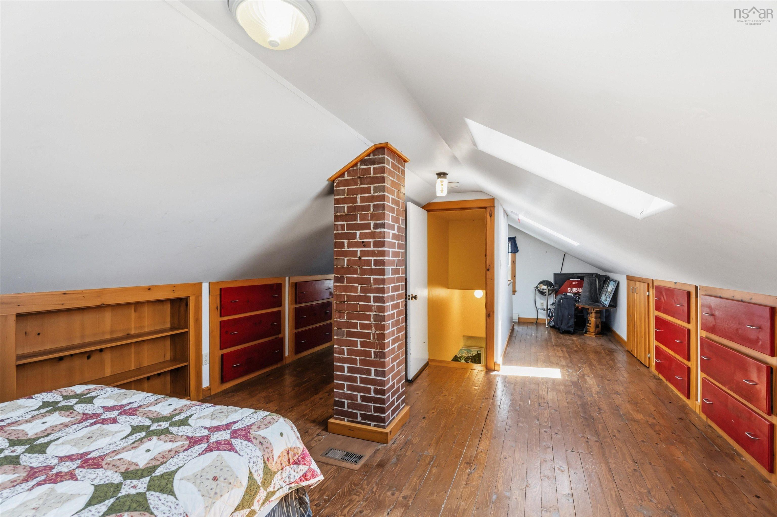 $375,000.00: 26 Spring Garden Rd Middleton, NS, Middleton