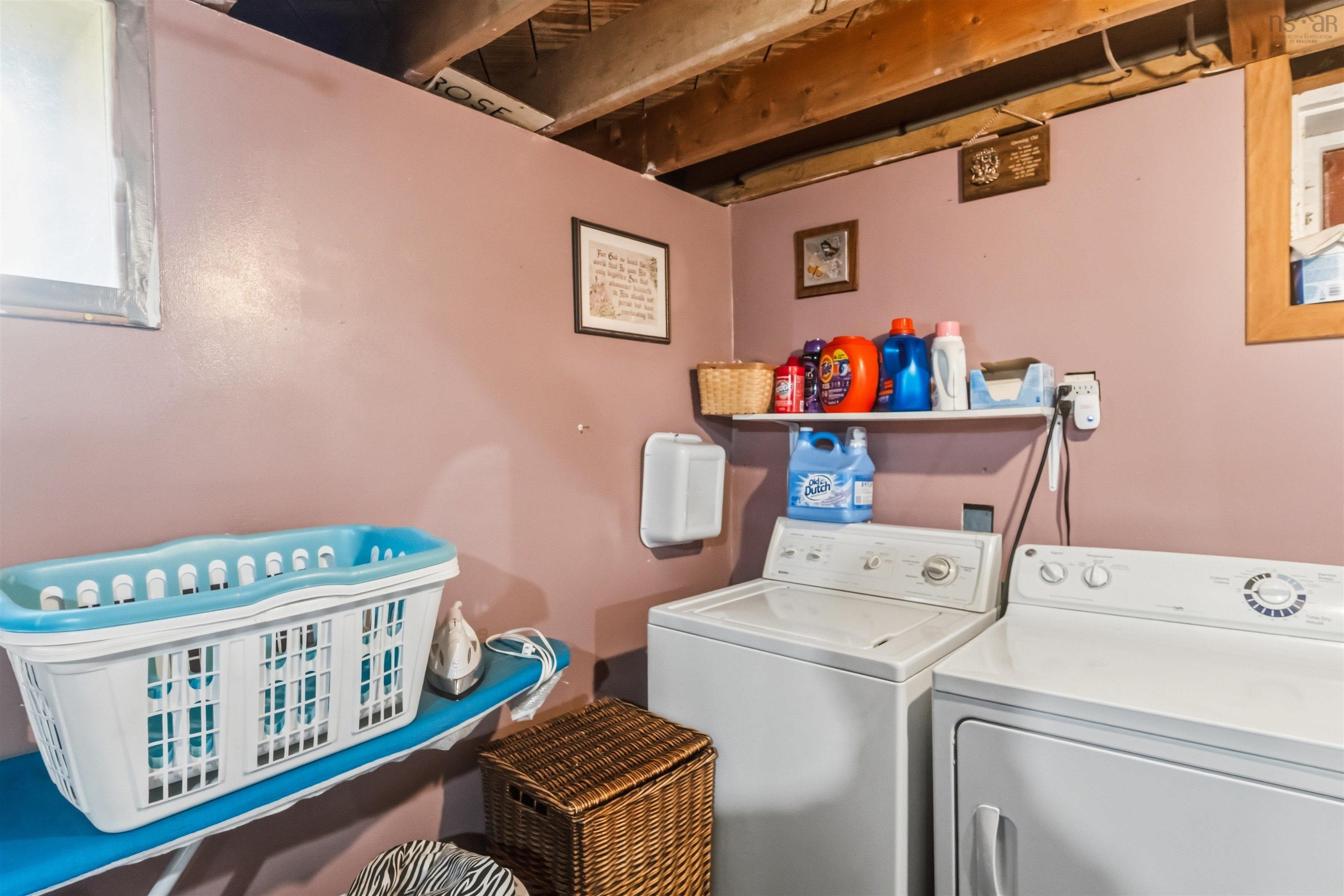 $375,000.00: 26 Spring Garden Rd Middleton, NS, Middleton