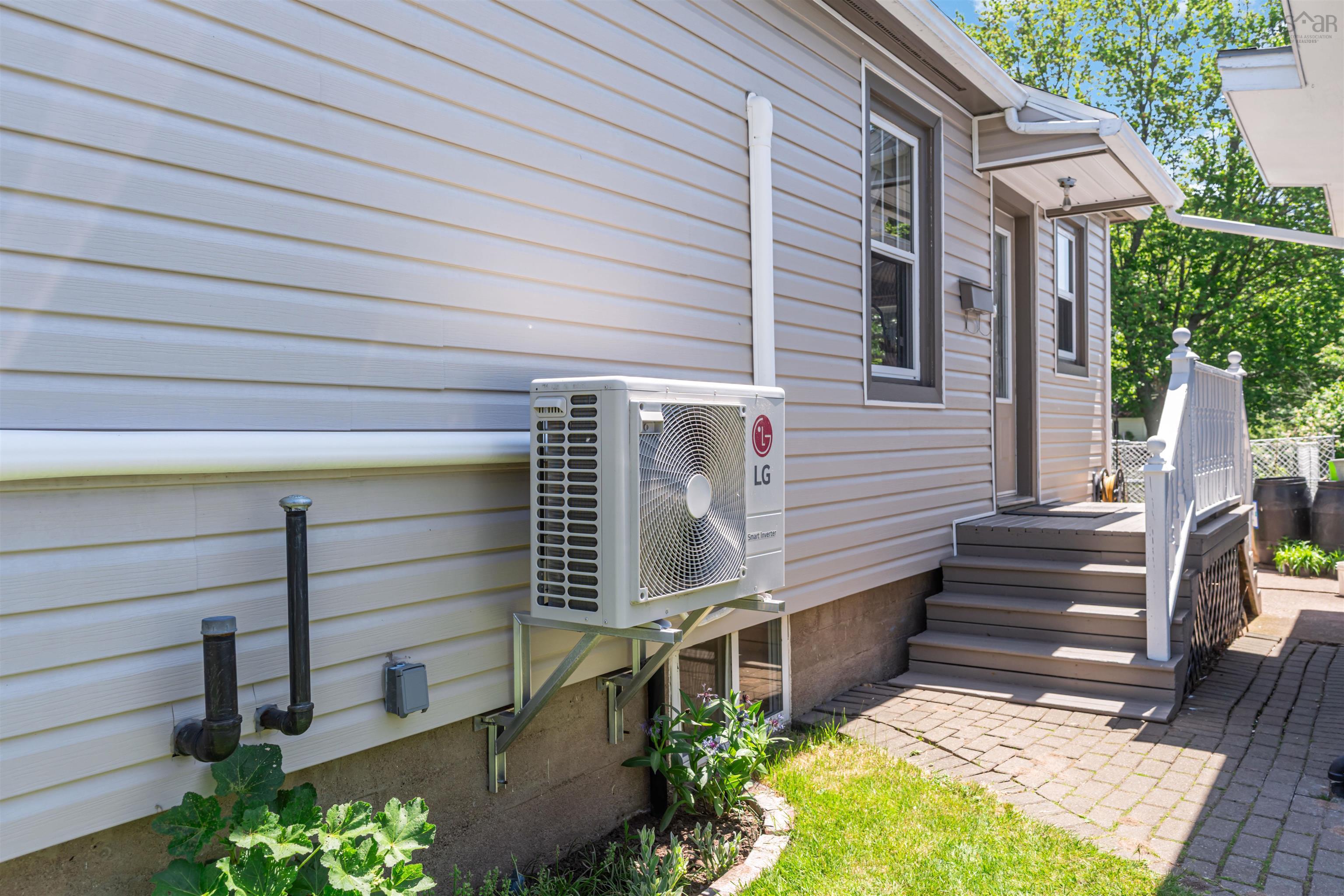 $375,000.00: 26 Spring Garden Rd Middleton, NS, Middleton