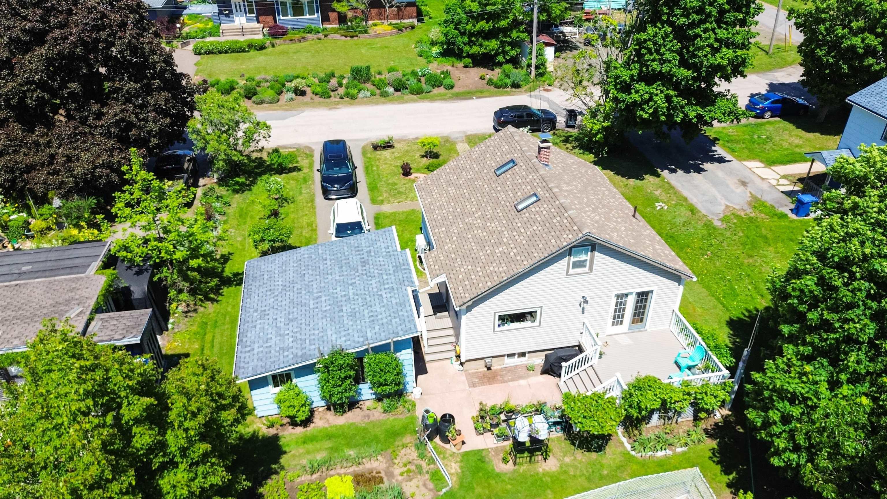 $375,000.00: 26 Spring Garden Rd Middleton, NS, Middleton