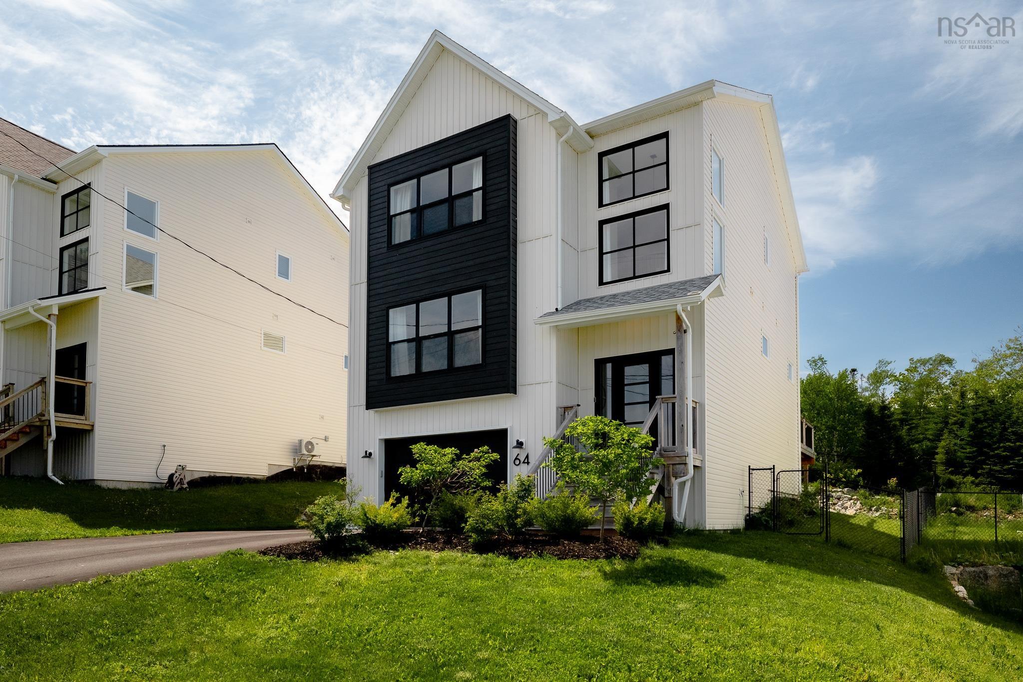 $744,900.00: 64 Angler Drive, Herring Cove