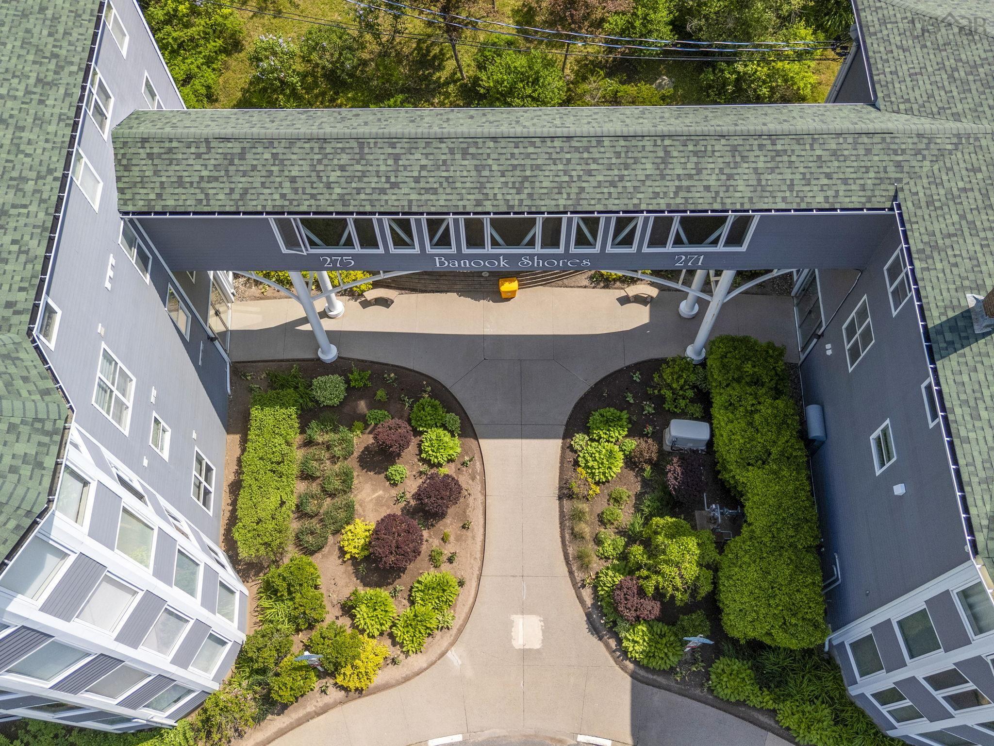 $397,500.00: 111 275 Prince Arthur Street, Dartmouth
