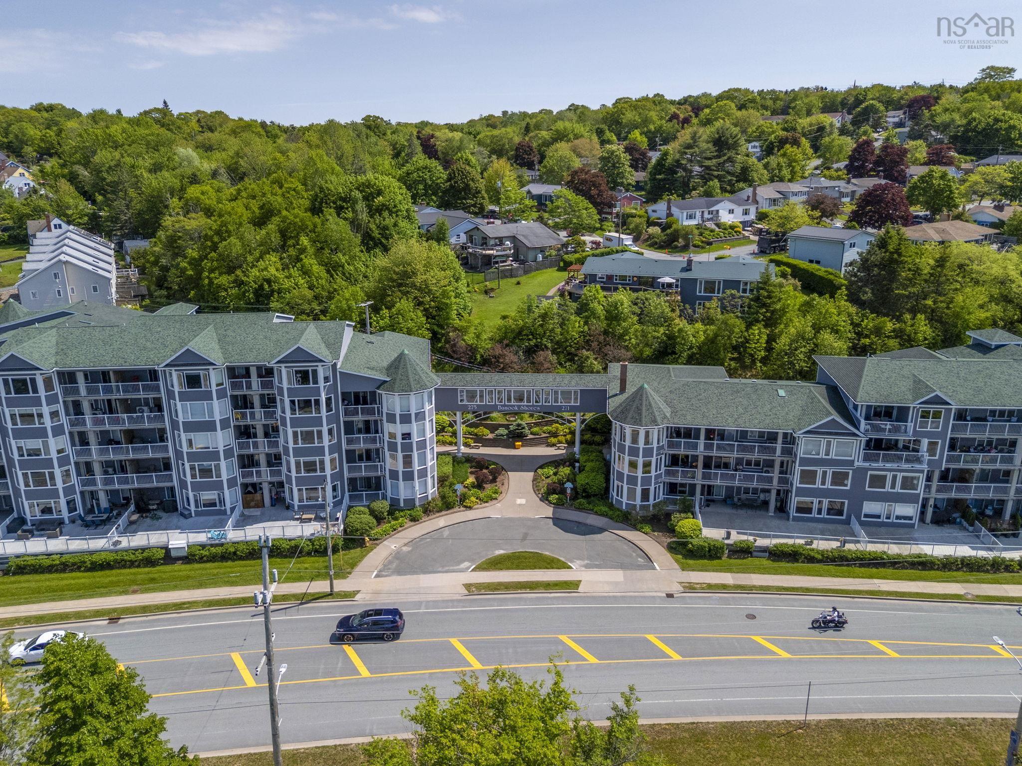 $397,500.00: 111 275 Prince Arthur Street, Dartmouth