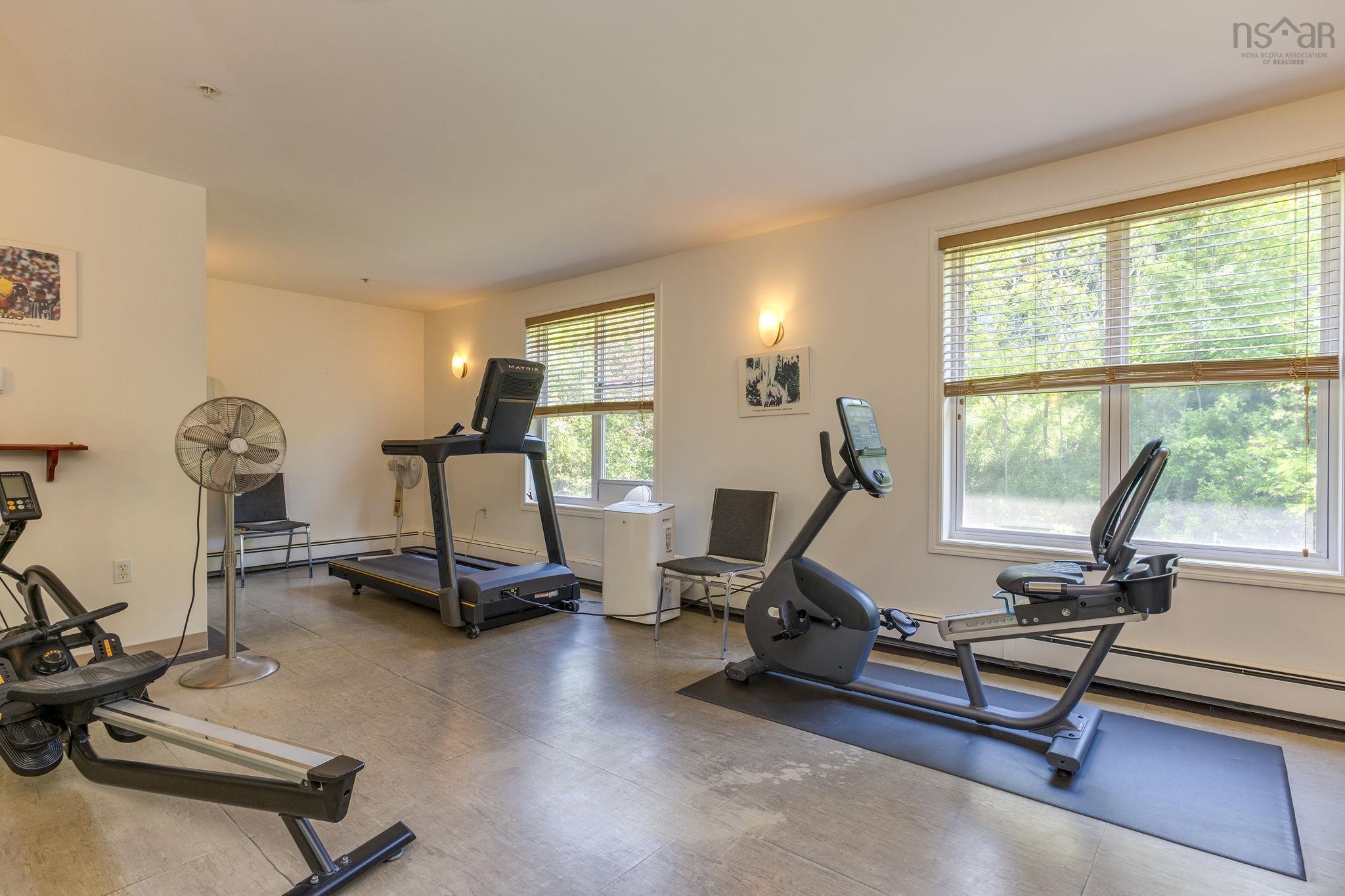$397,500.00: 111 275 Prince Arthur Street, Dartmouth