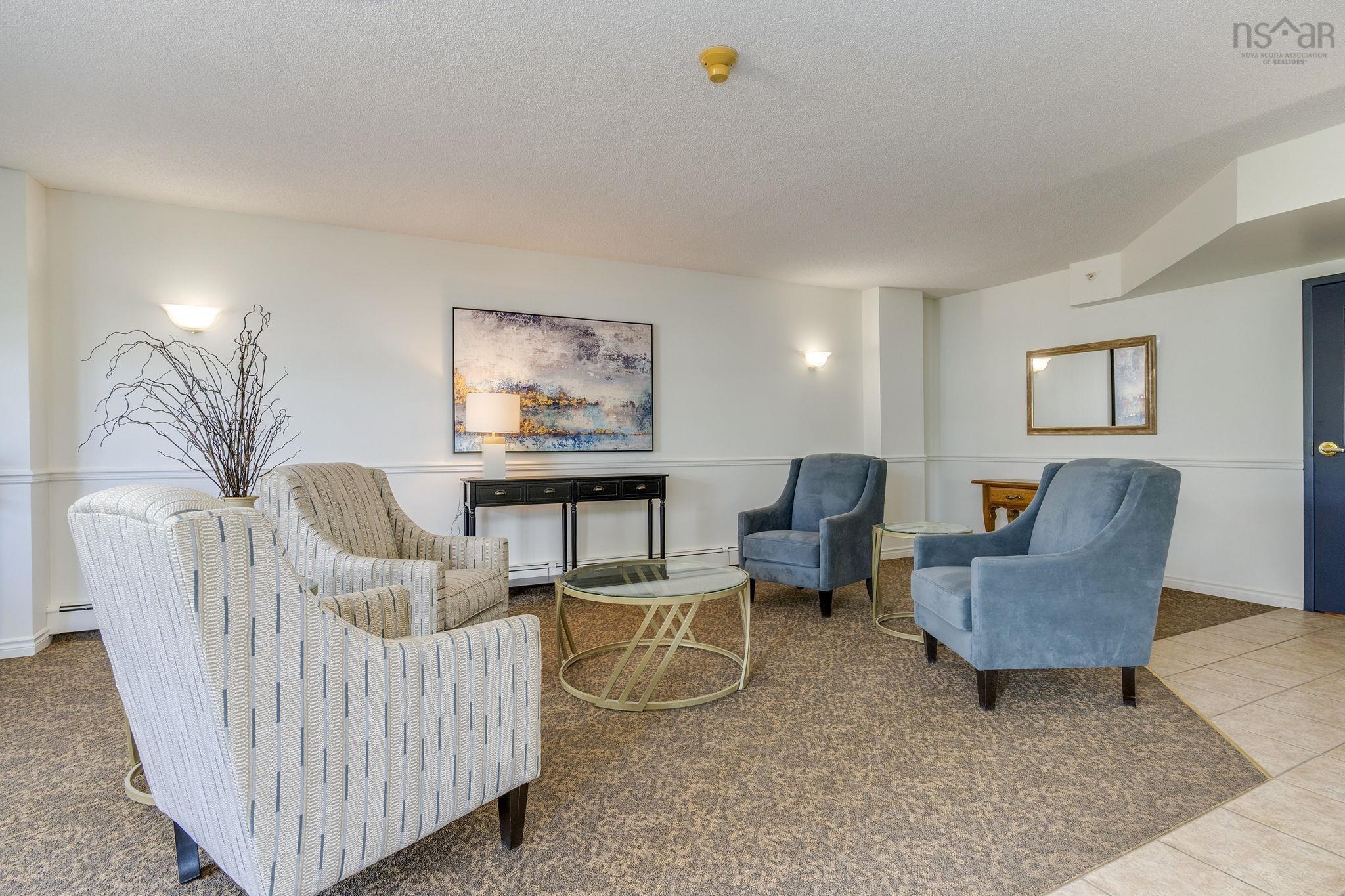 $397,500.00: 111 275 Prince Arthur Street, Dartmouth