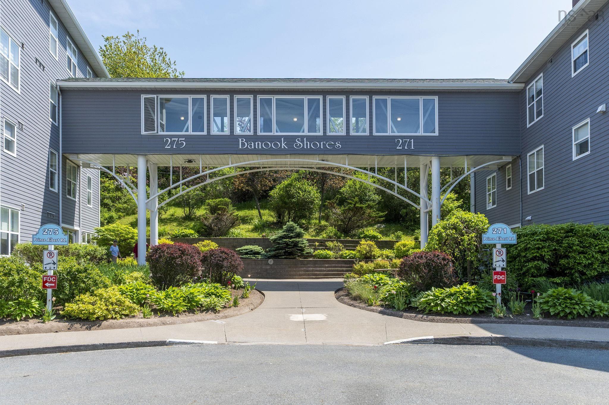 $397,500.00: 111 275 Prince Arthur Street, Dartmouth