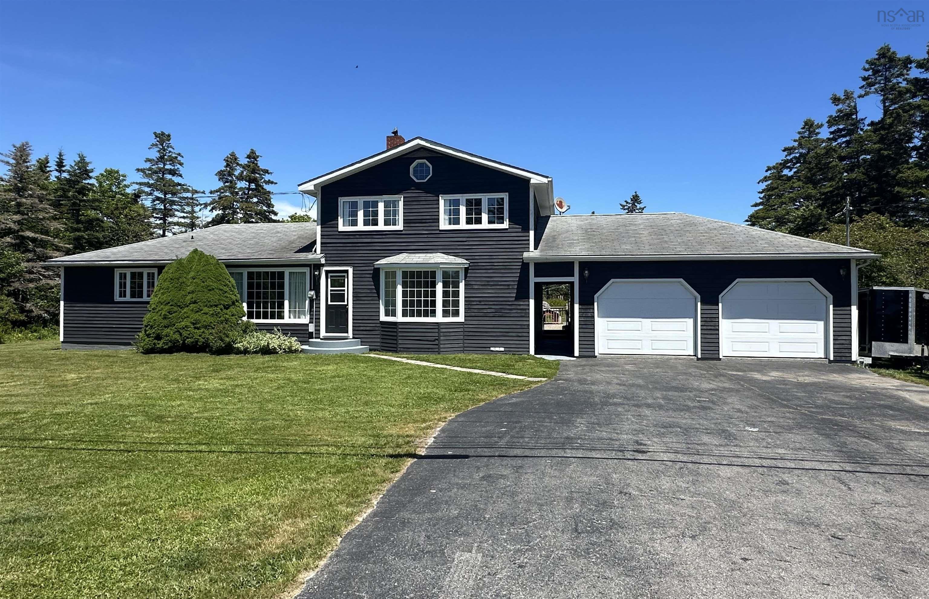 $385,000.00: 643 Stoney Island Road, Clam Point