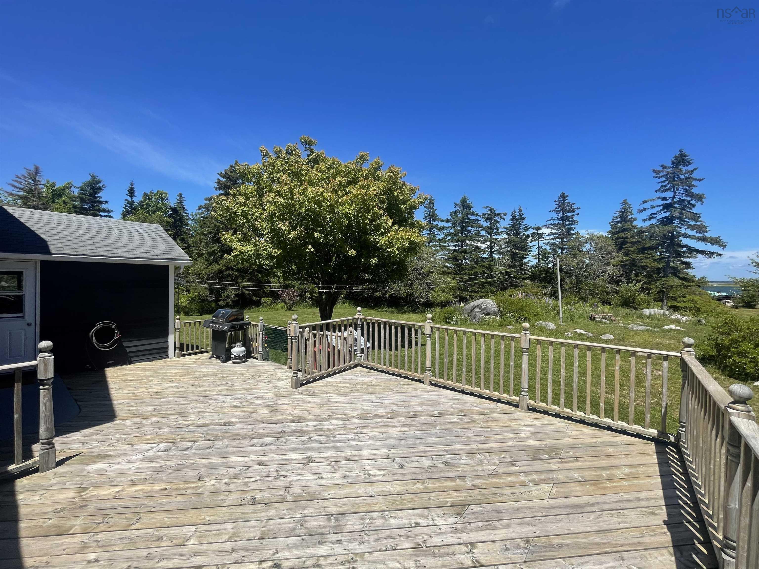 $385,000.00: 643 Stoney Island Road, Clam Point