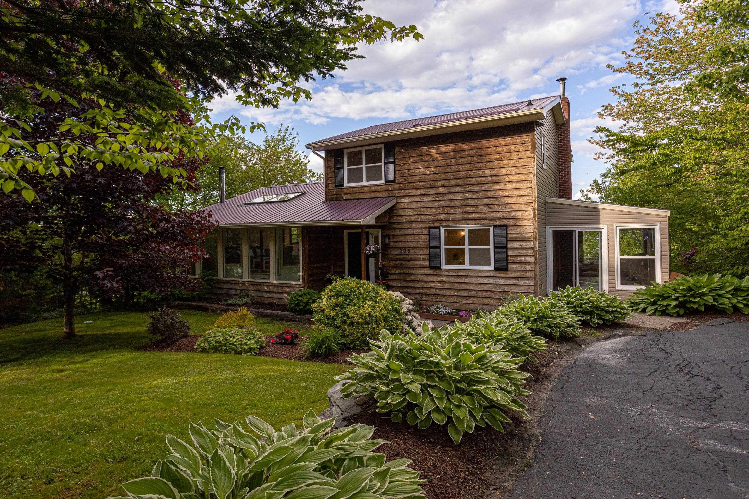 $699,499.00: 235 Pleasant Drive, Gaetz Brook