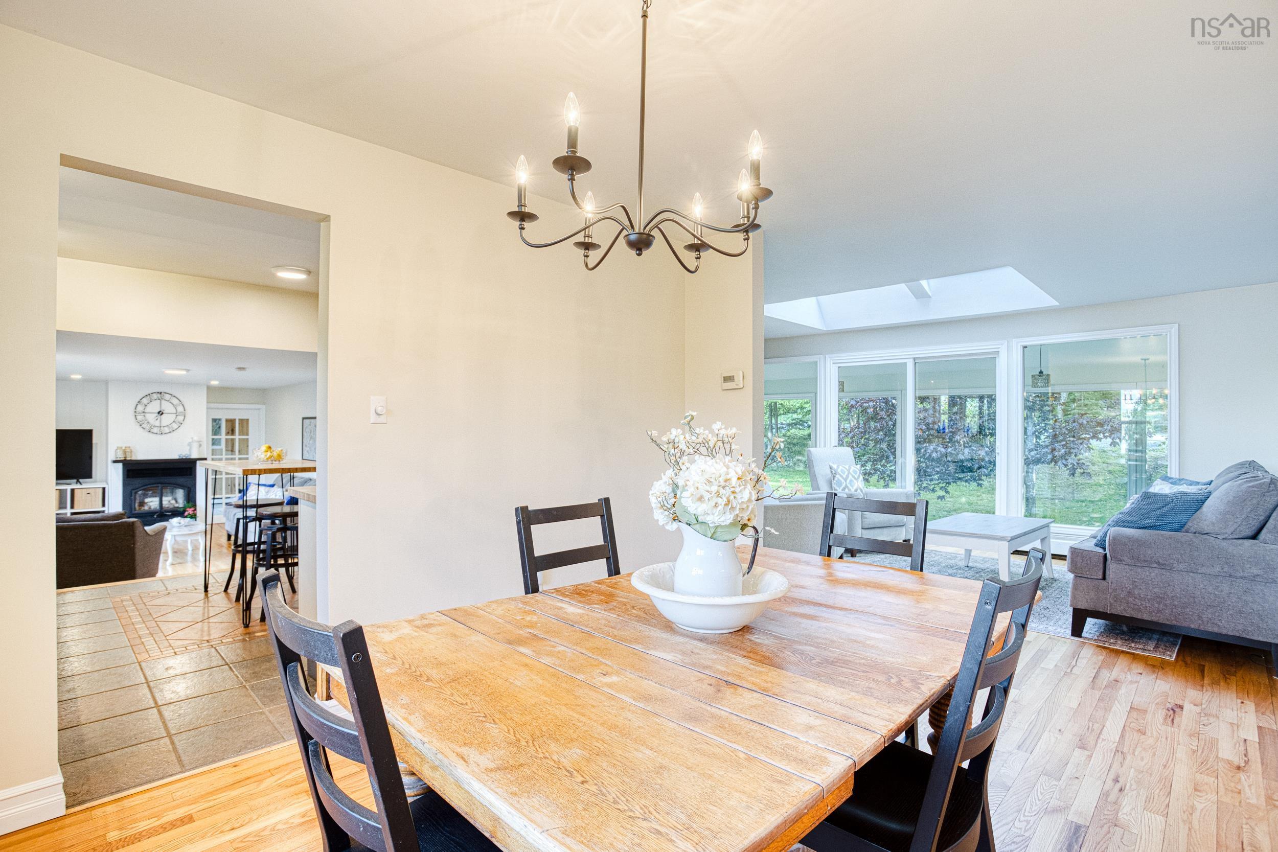 $699,499.00: 235 Pleasant Drive, Gaetz Brook