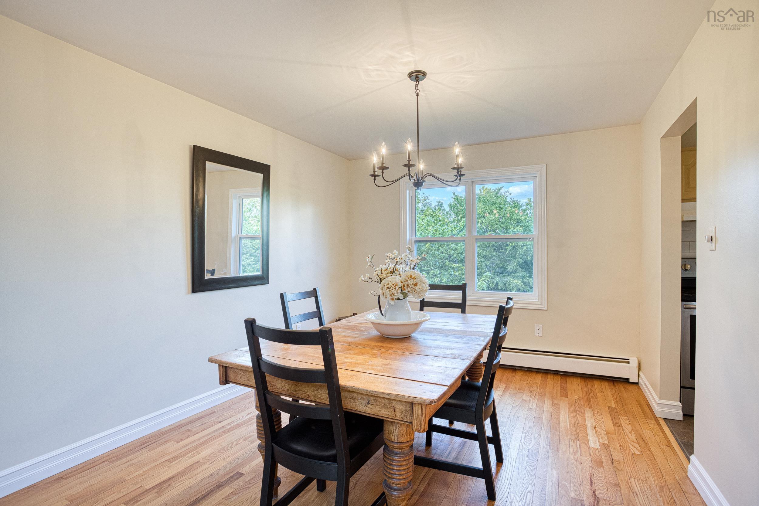 $699,499.00: 235 Pleasant Drive, Gaetz Brook