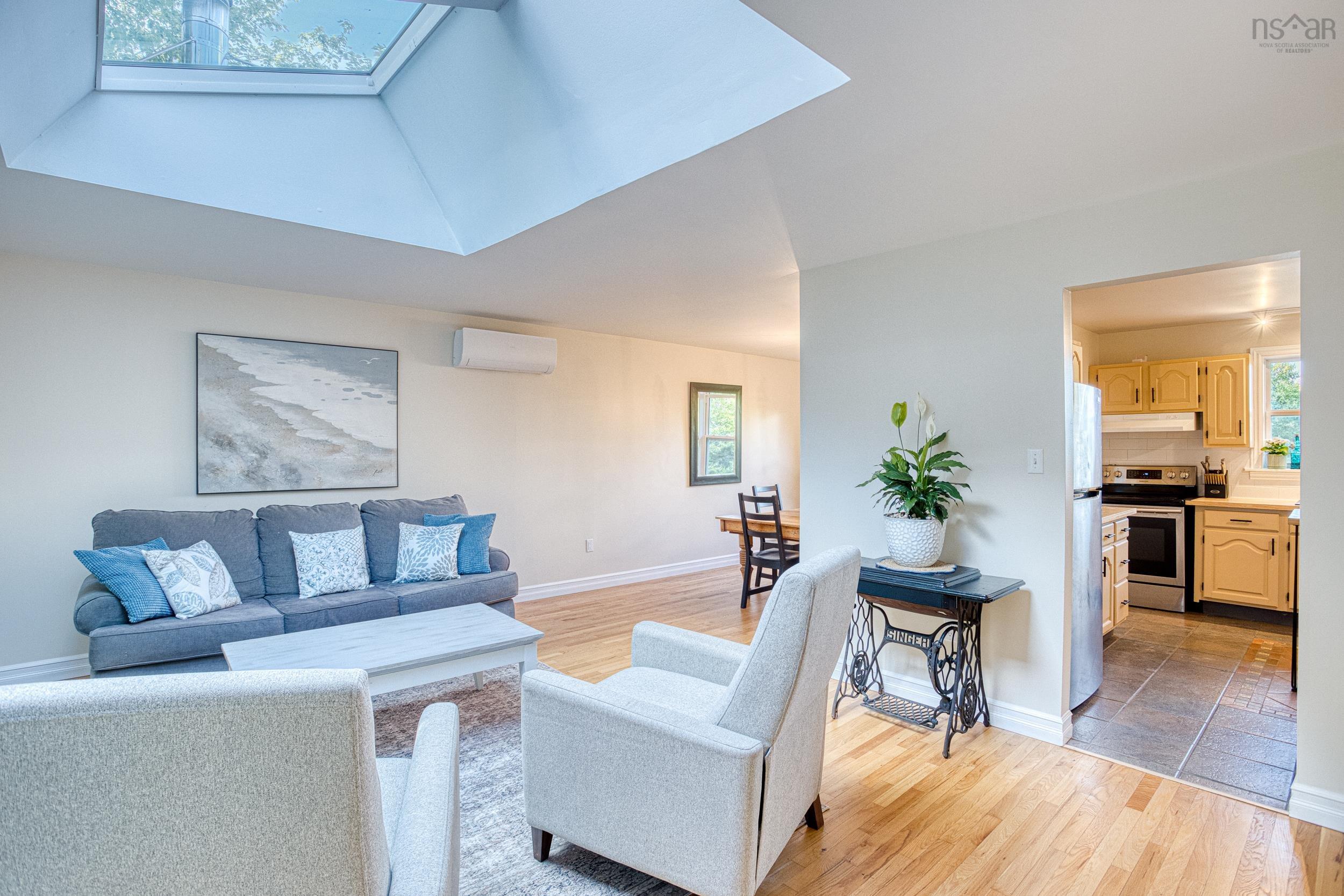 $699,499.00: 235 Pleasant Drive, Gaetz Brook