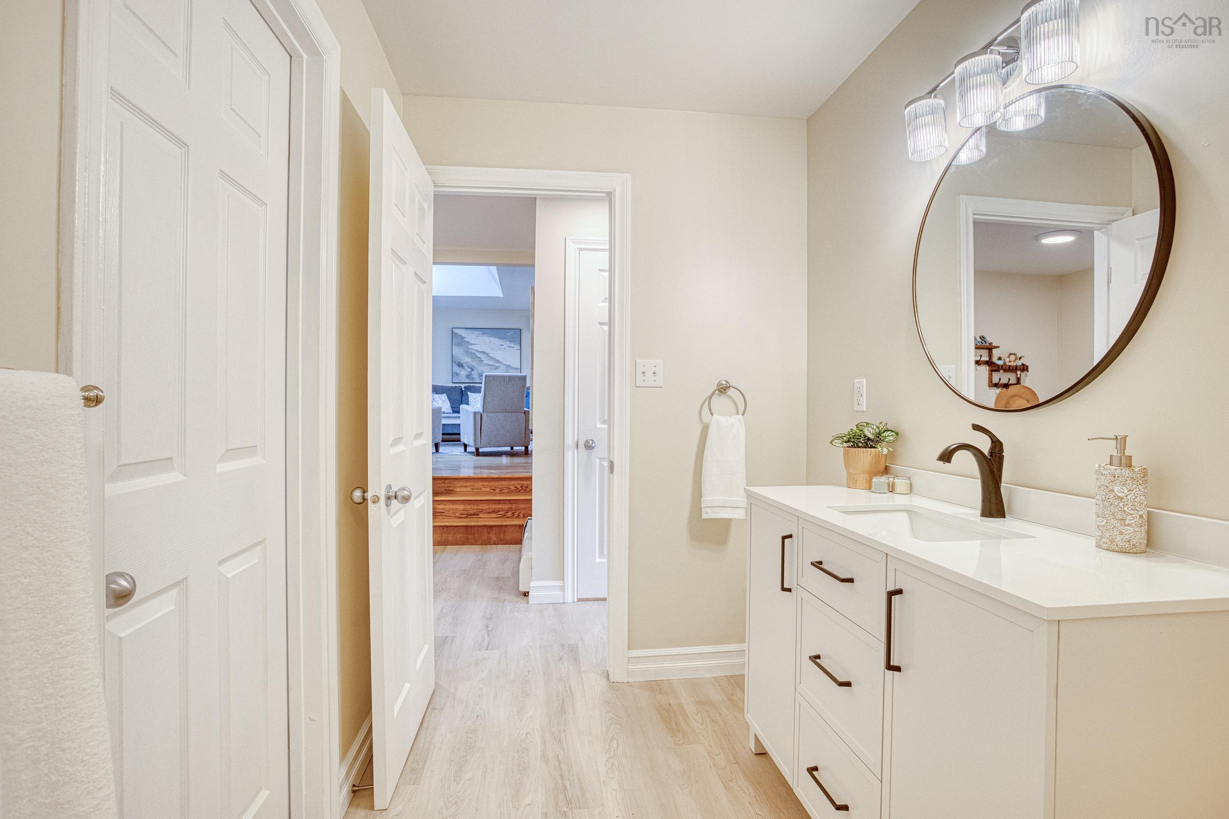 $699,499.00: 235 Pleasant Drive, Gaetz Brook
