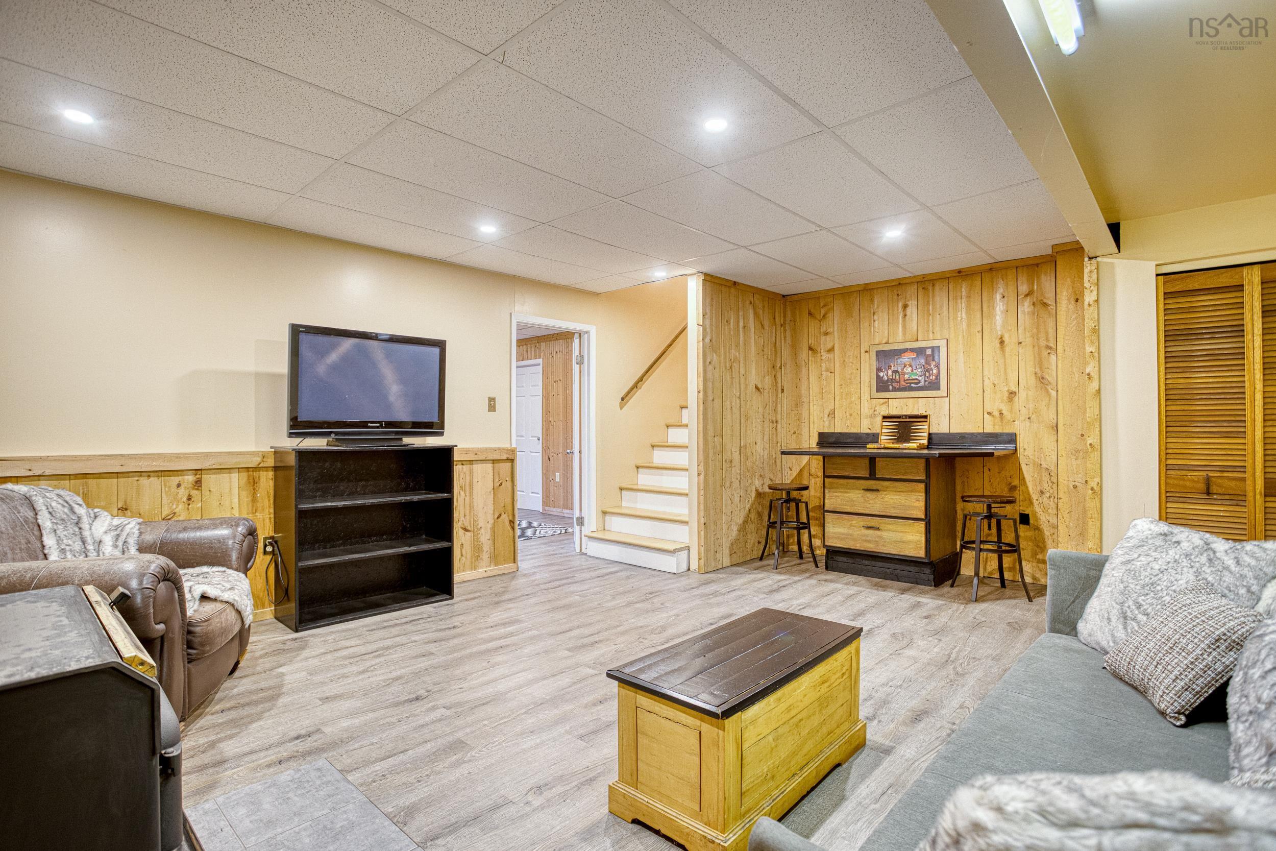 $699,499.00: 235 Pleasant Drive, Gaetz Brook