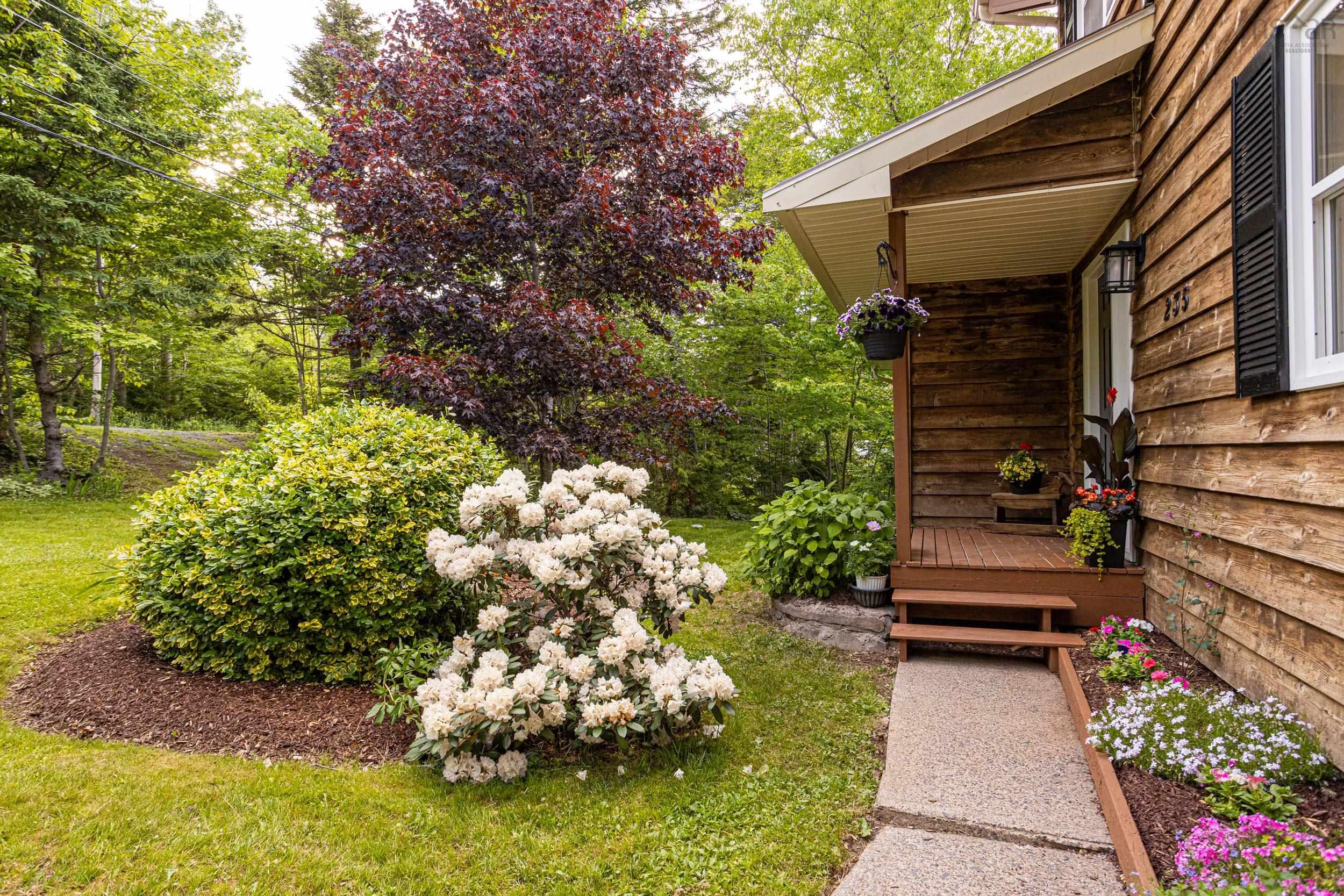 $699,499.00: 235 Pleasant Drive, Gaetz Brook