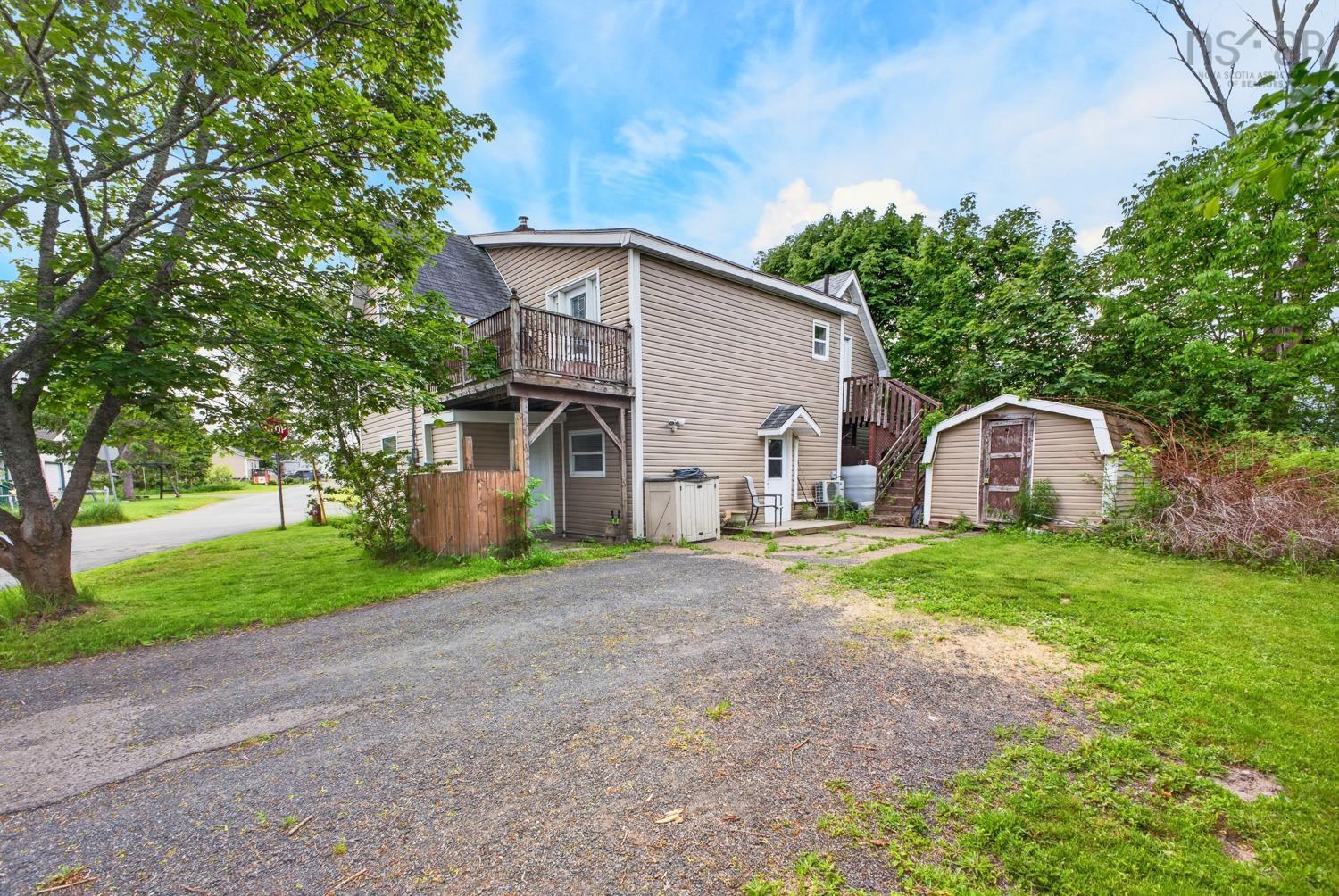 $210,000.00: 1966 DUFFERIN Street, Westville
