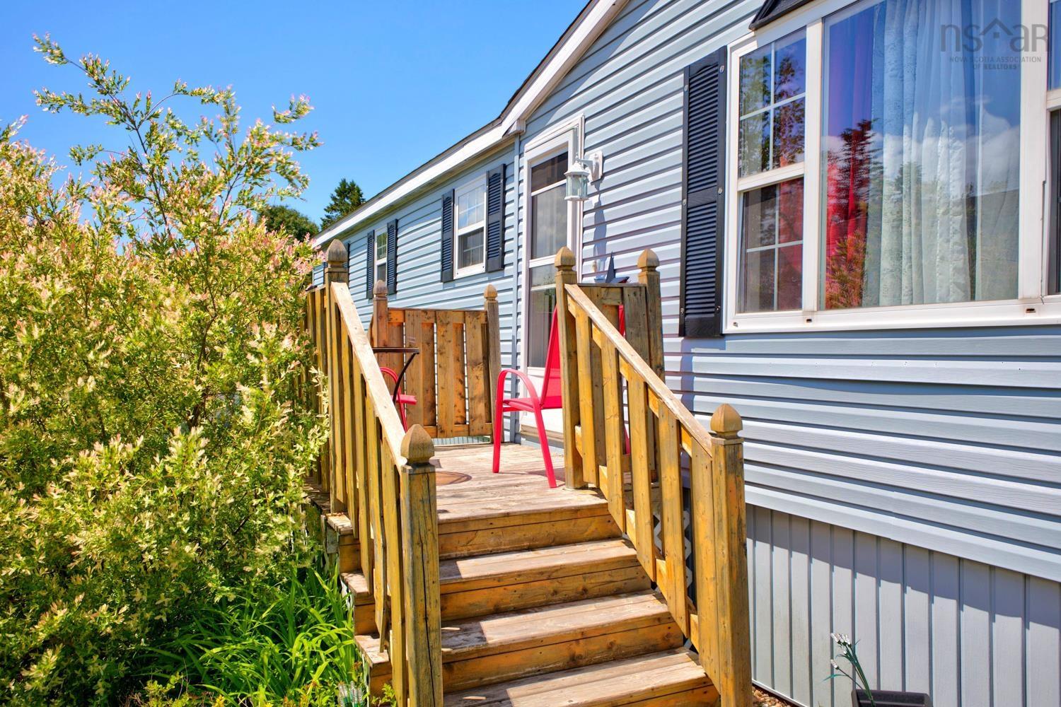 $189,900.00: 20 COLLEGE Court, Bible Hill