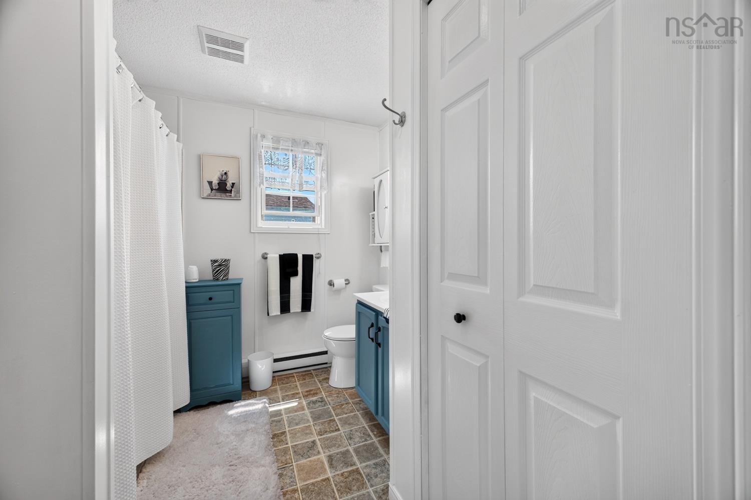 $189,900.00: 20 COLLEGE Court, Bible Hill
