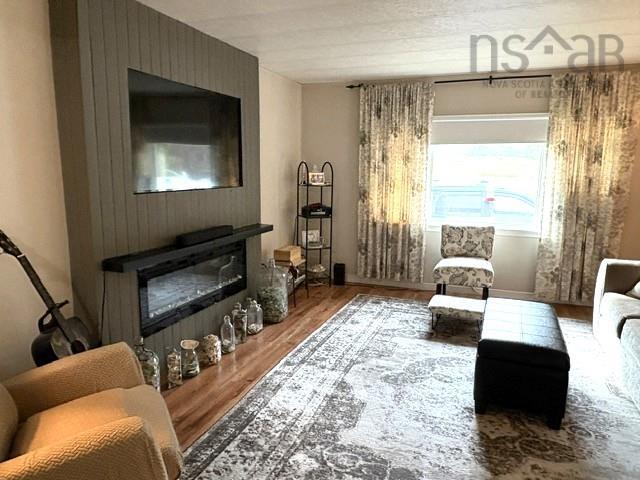 $219,500.00: 2 Marcia Lane, Woodlawn