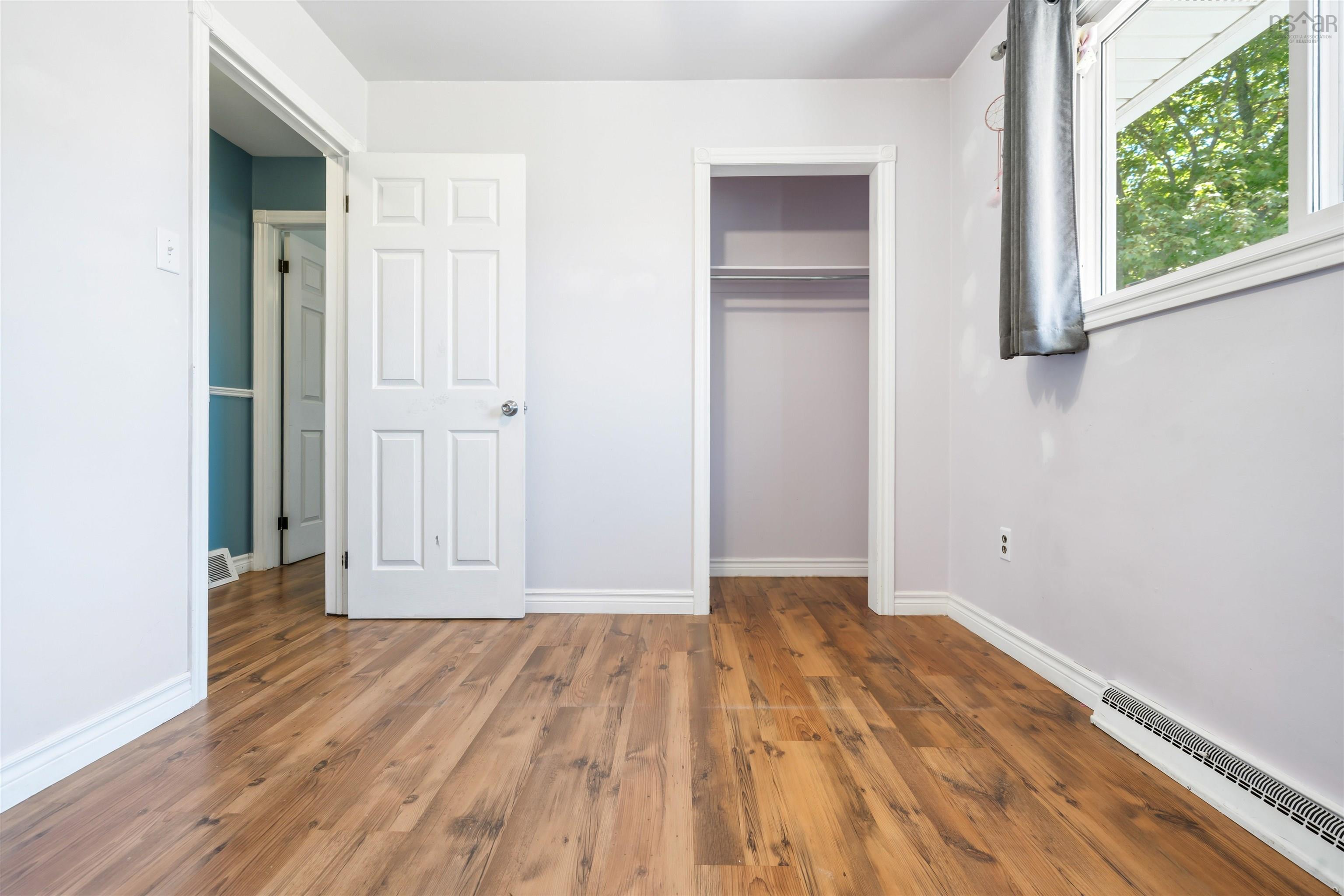 $389,000.00: 125 Oxford Street, Stellarton