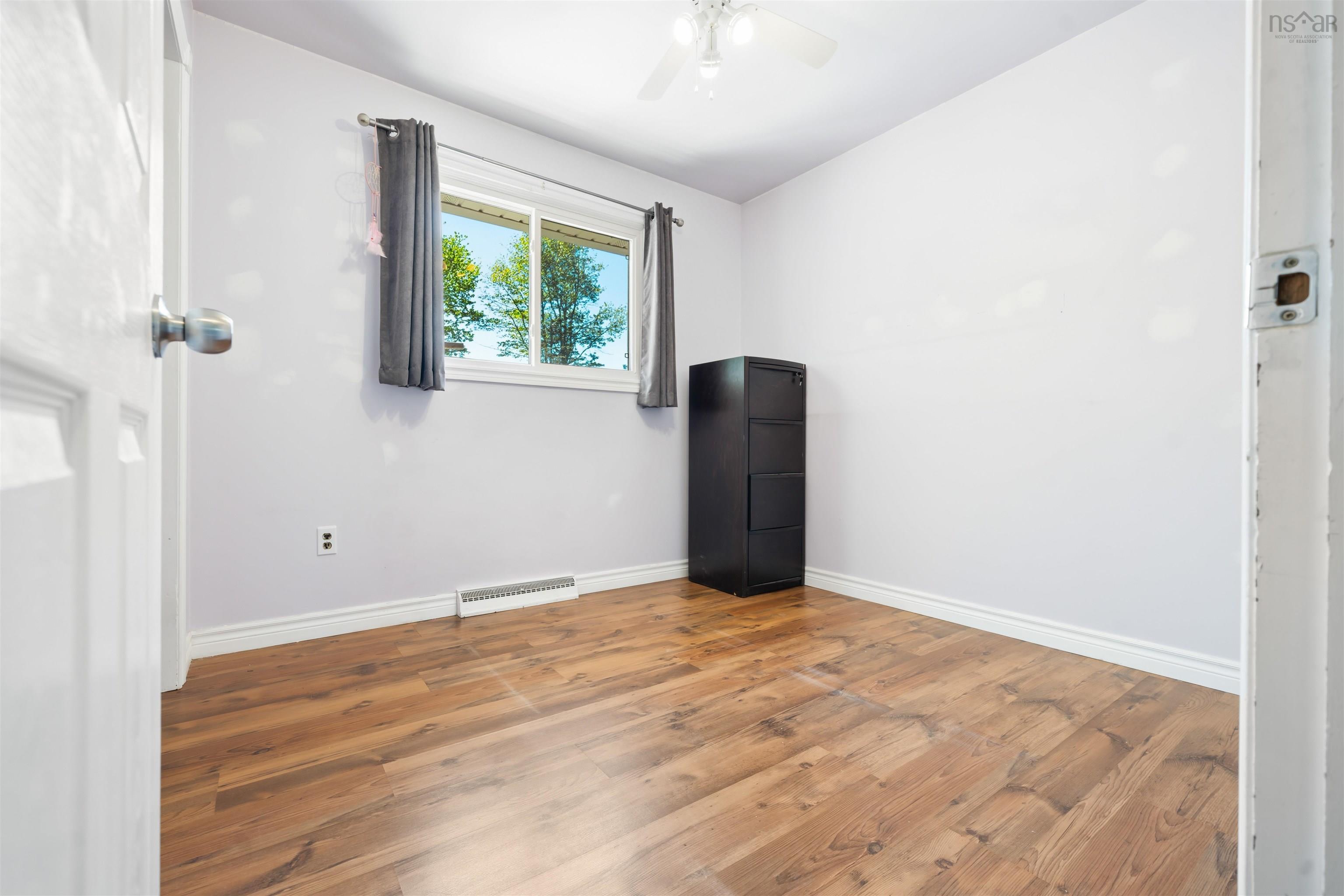 $389,000.00: 125 Oxford Street, Stellarton