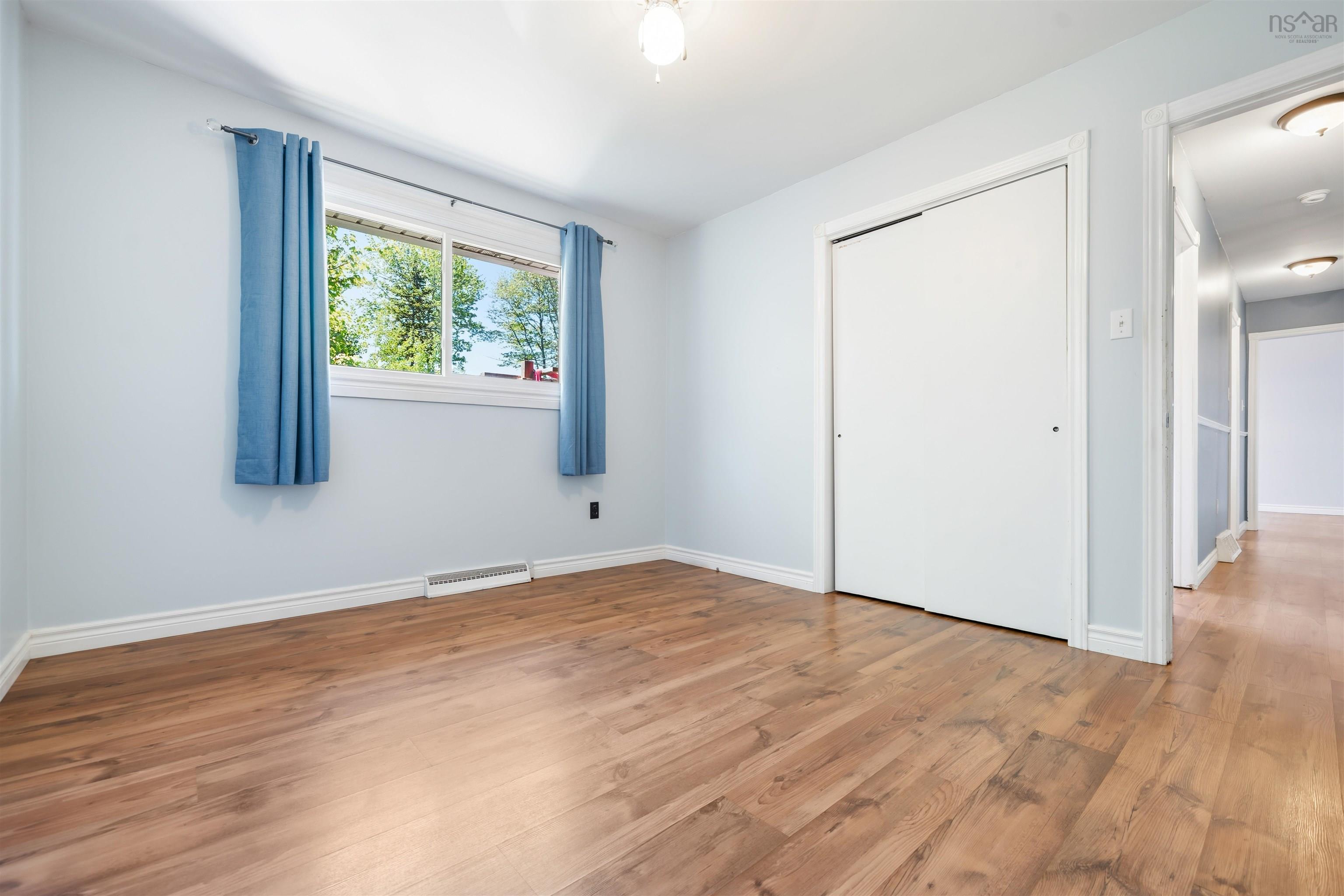 $389,000.00: 125 Oxford Street, Stellarton