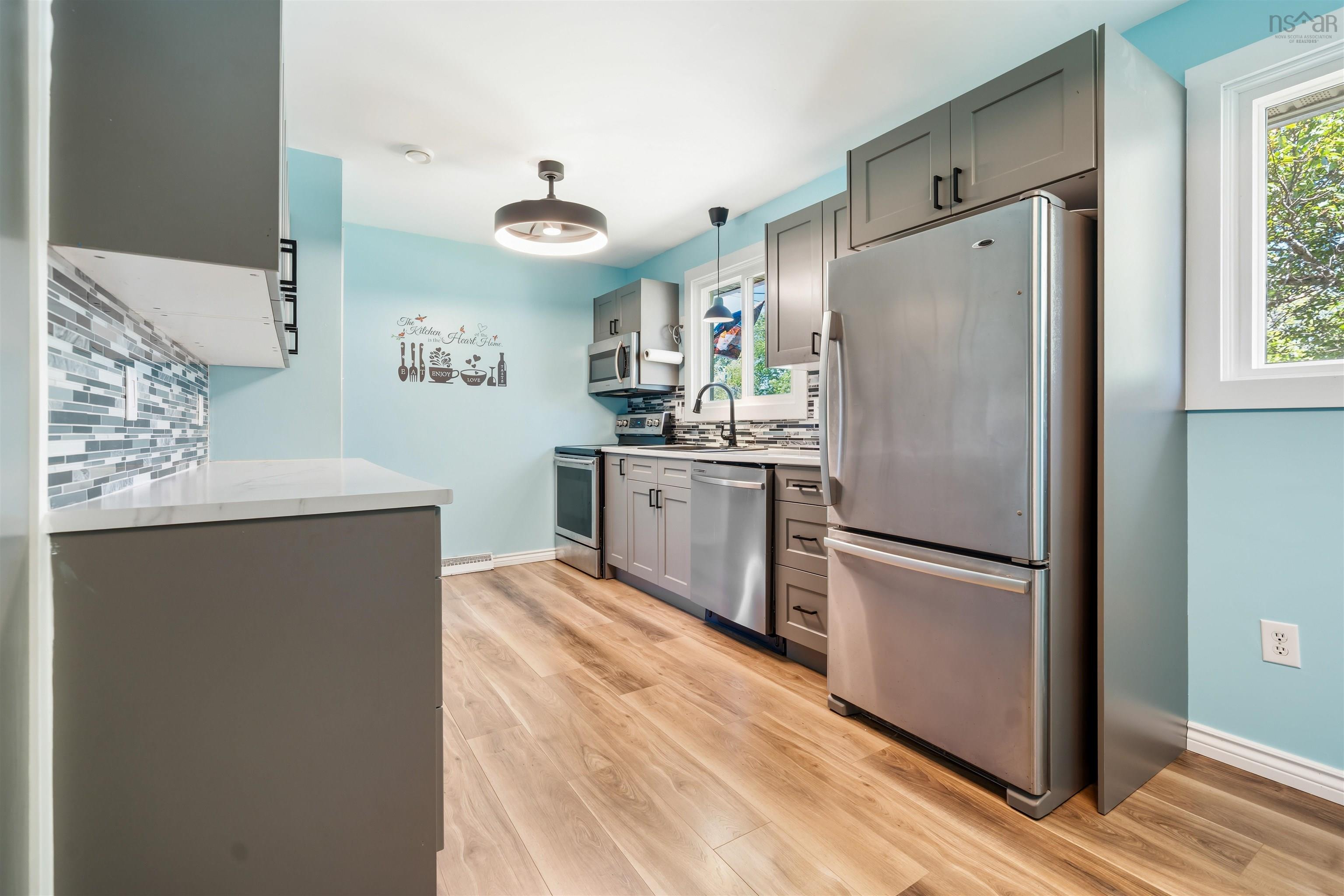 $389,000.00: 125 Oxford Street, Stellarton