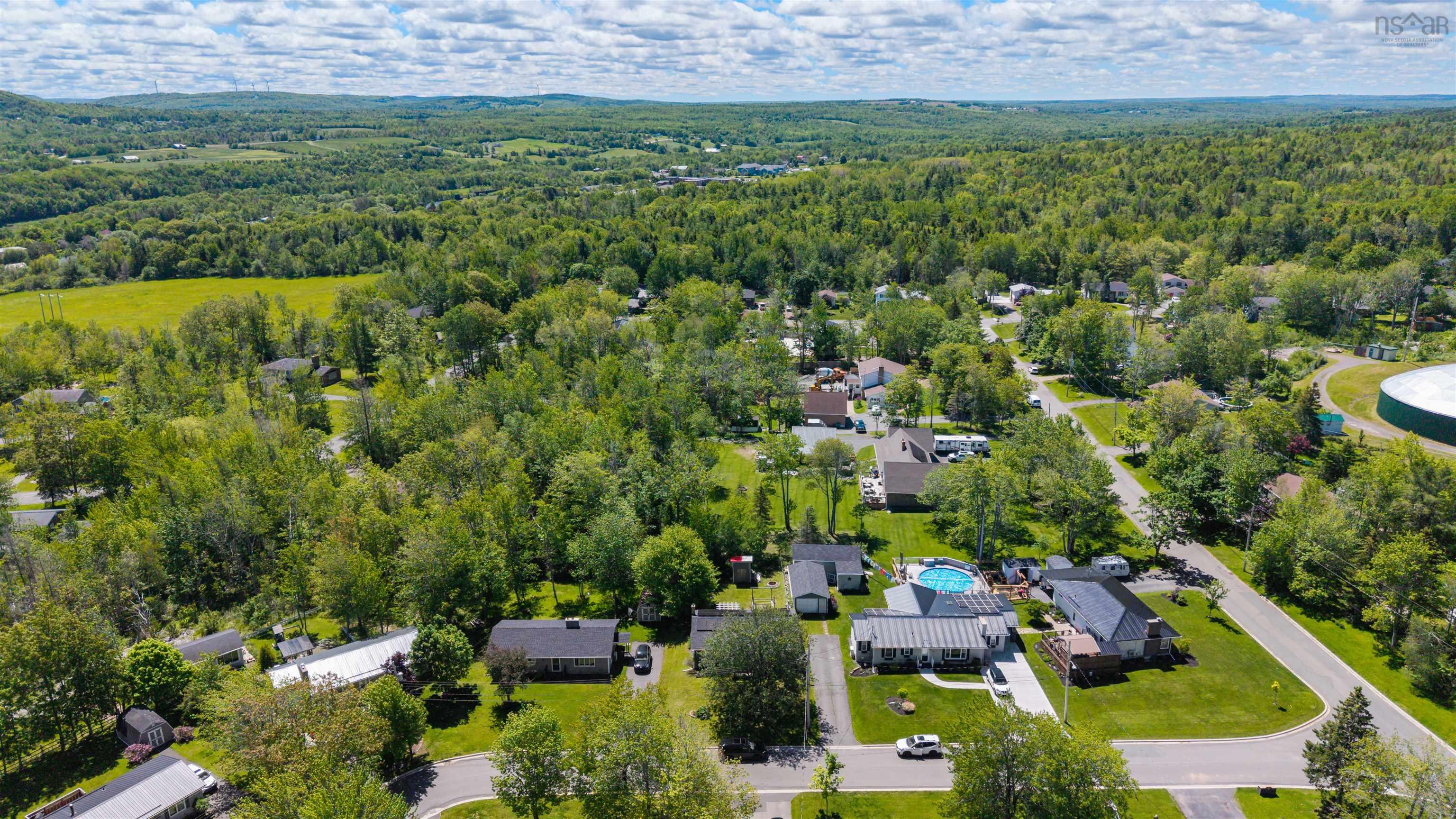 $389,000.00: 125 Oxford Street, Stellarton