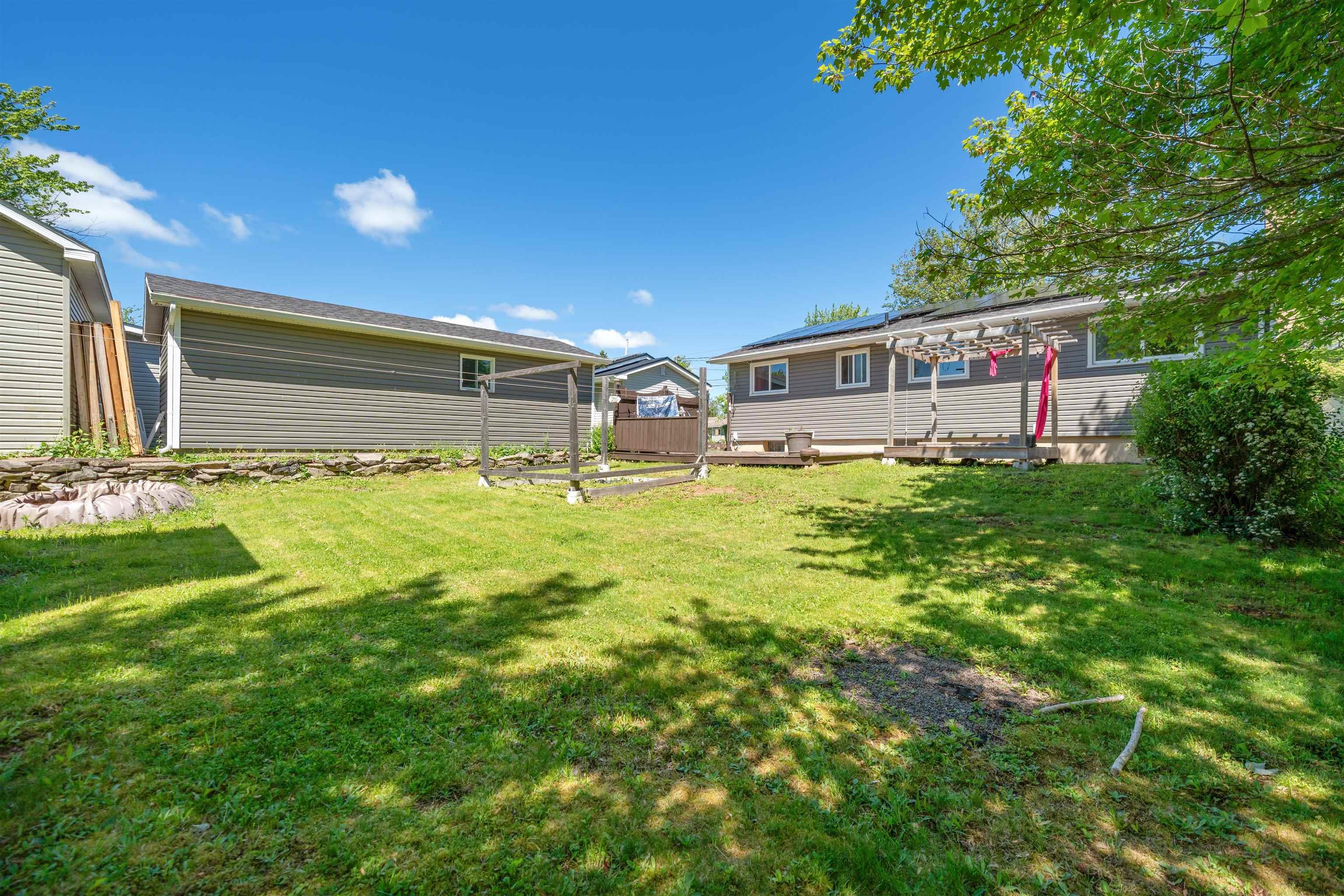 $389,000.00: 125 Oxford Street, Stellarton