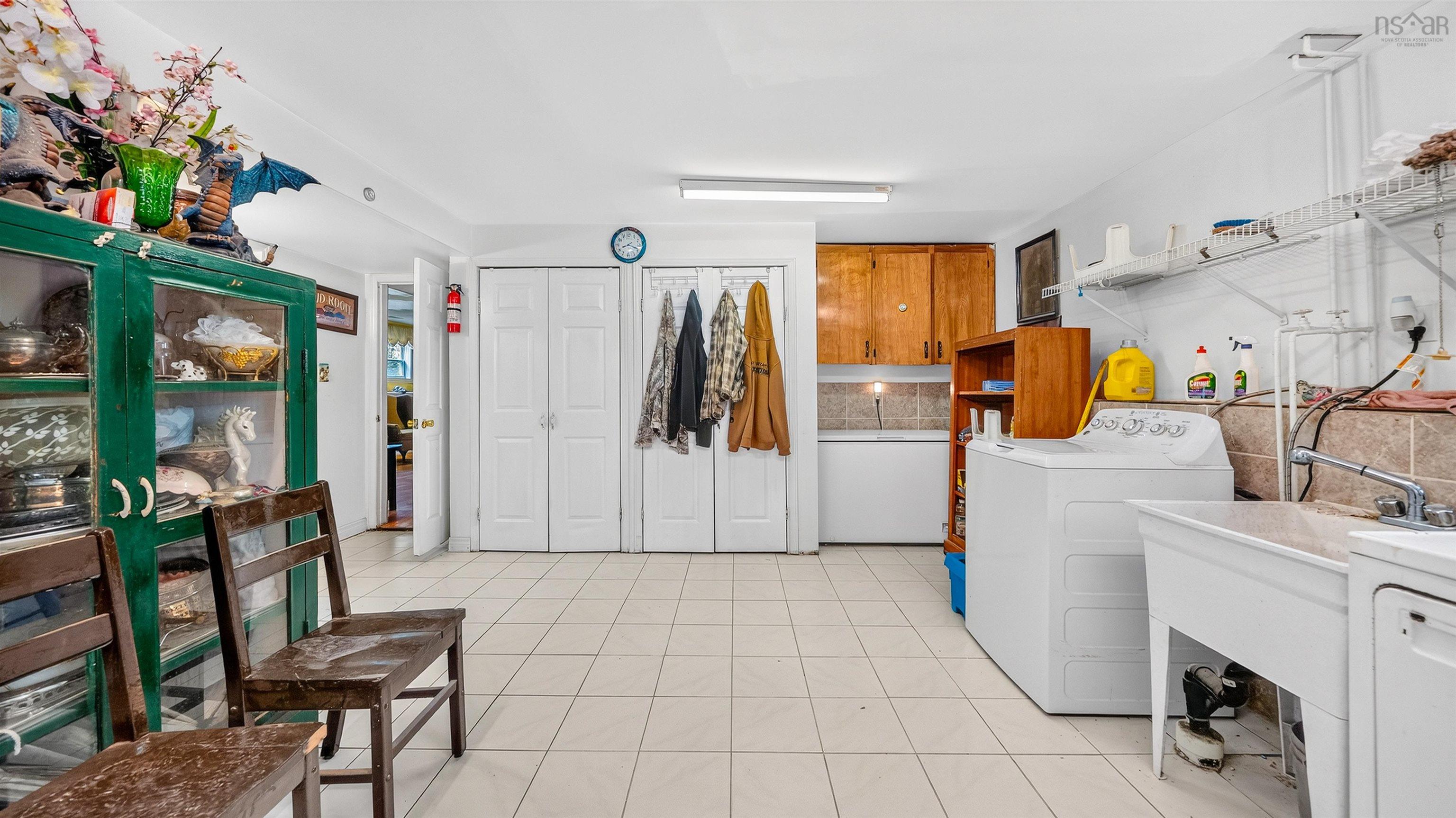 $559,900.00: 70 Station Road, Kinsac