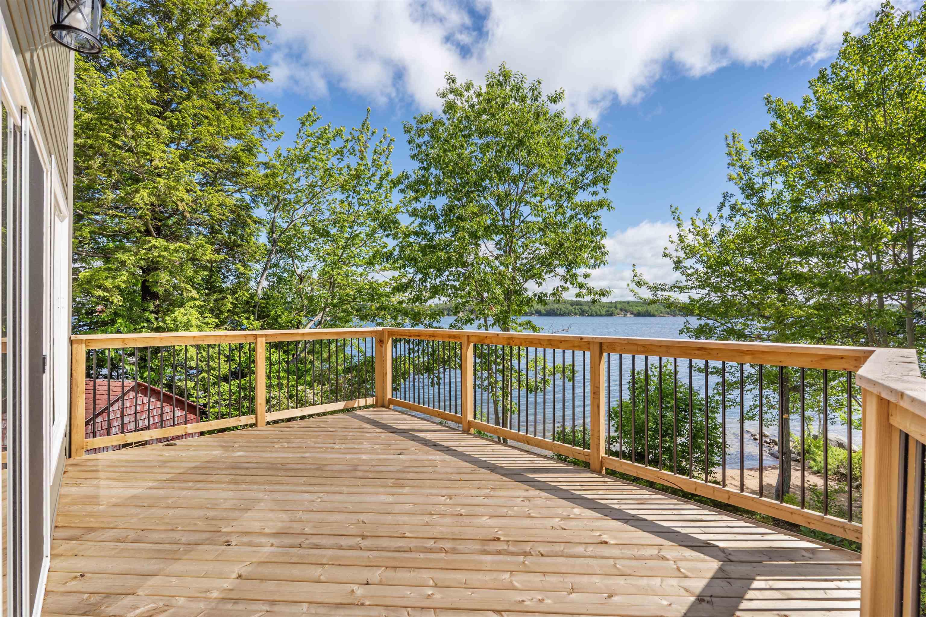 $845,000.00: 372 Aulenback Point Road, Sweetland