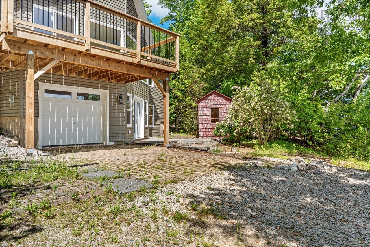 $845,000.00: 372 Aulenback Point Road, Sweetland